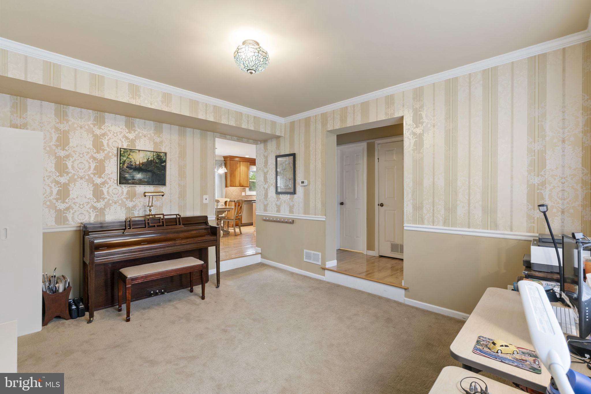MOUNTAIN VIEW - Residential