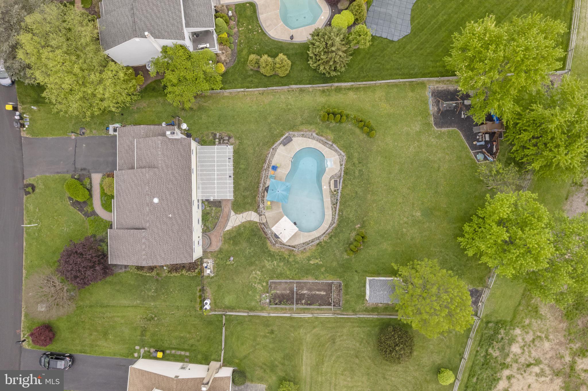 MOUNTAIN VIEW - Residential
