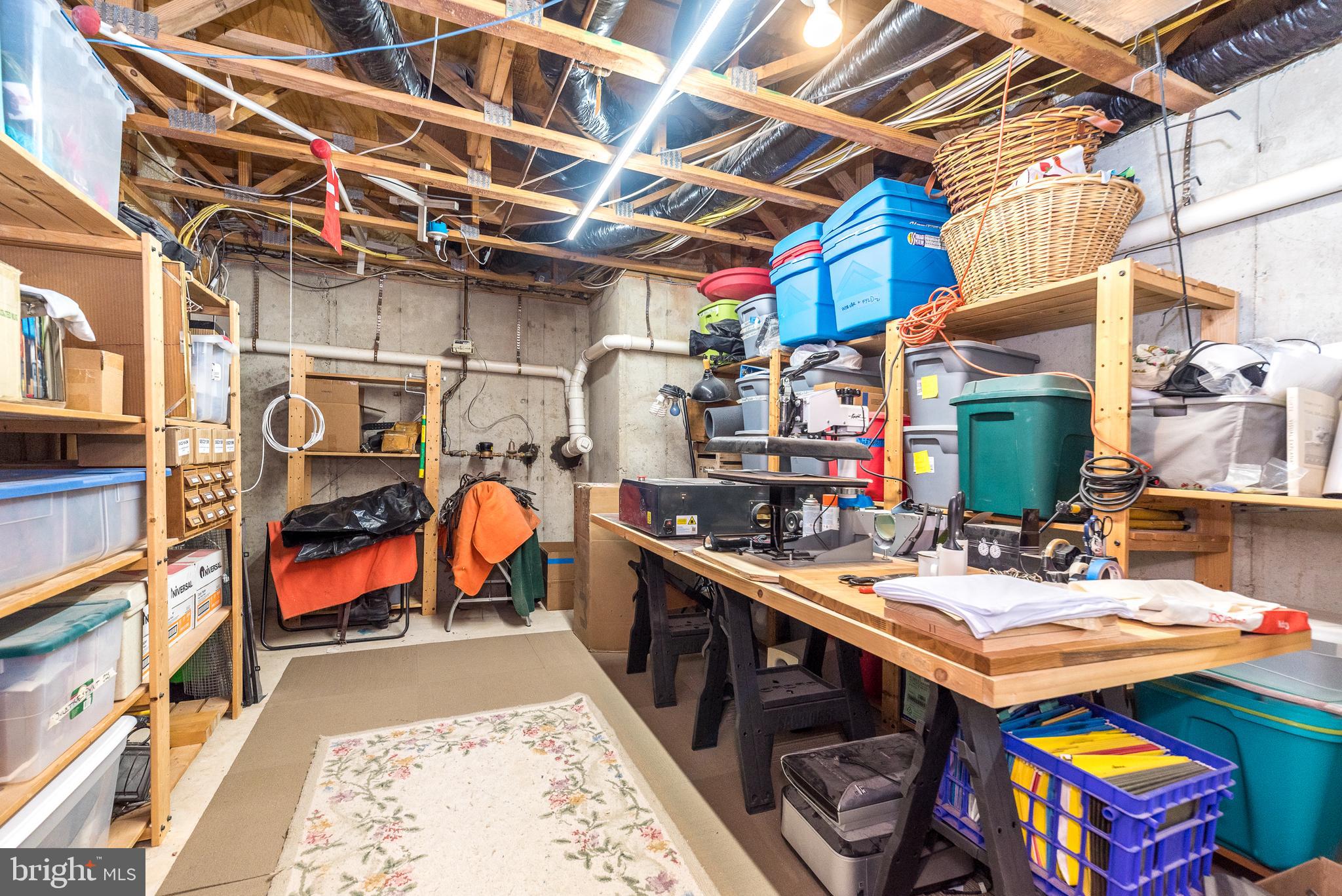 BELCOURT MANOR - Residential