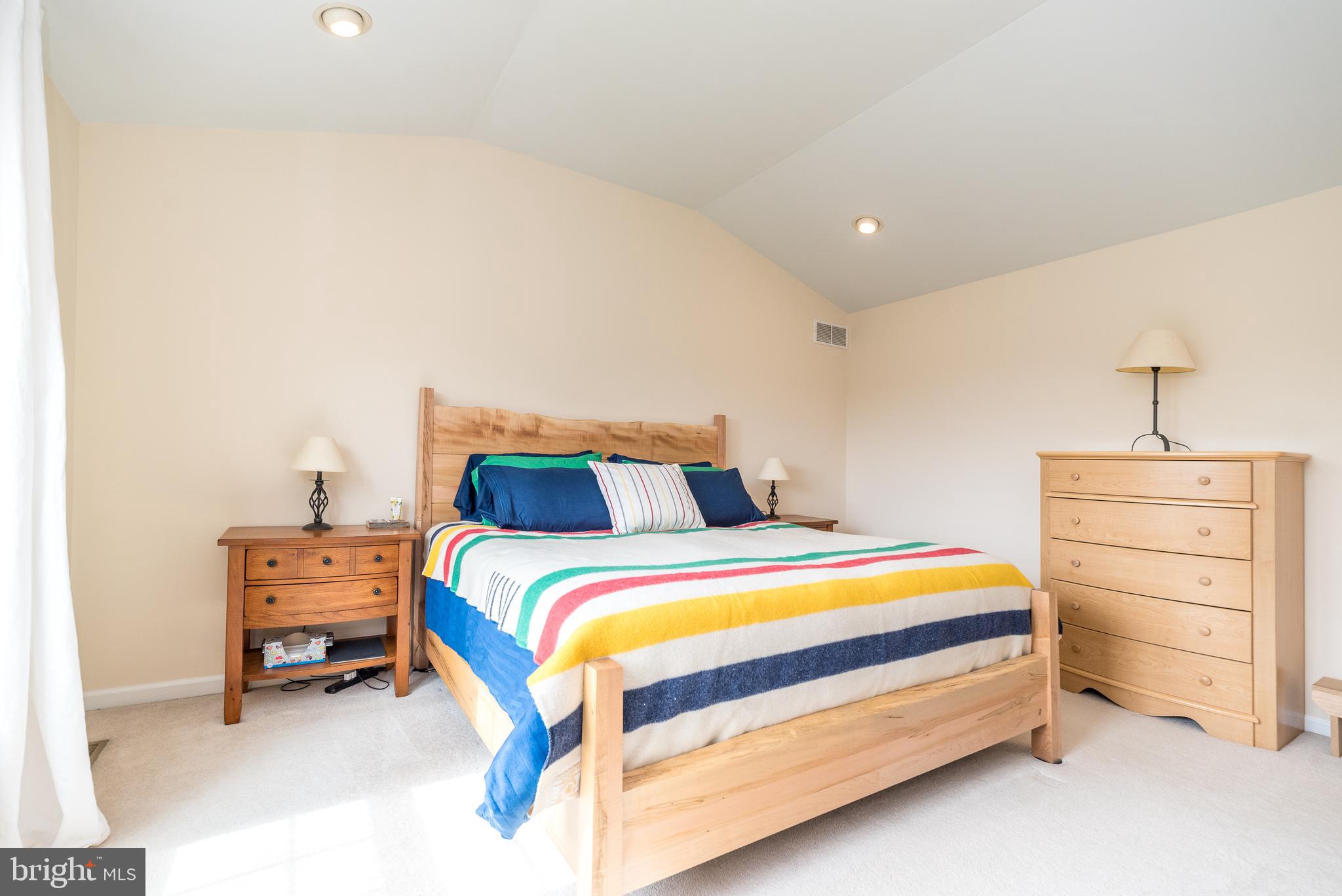 BELCOURT MANOR - Residential