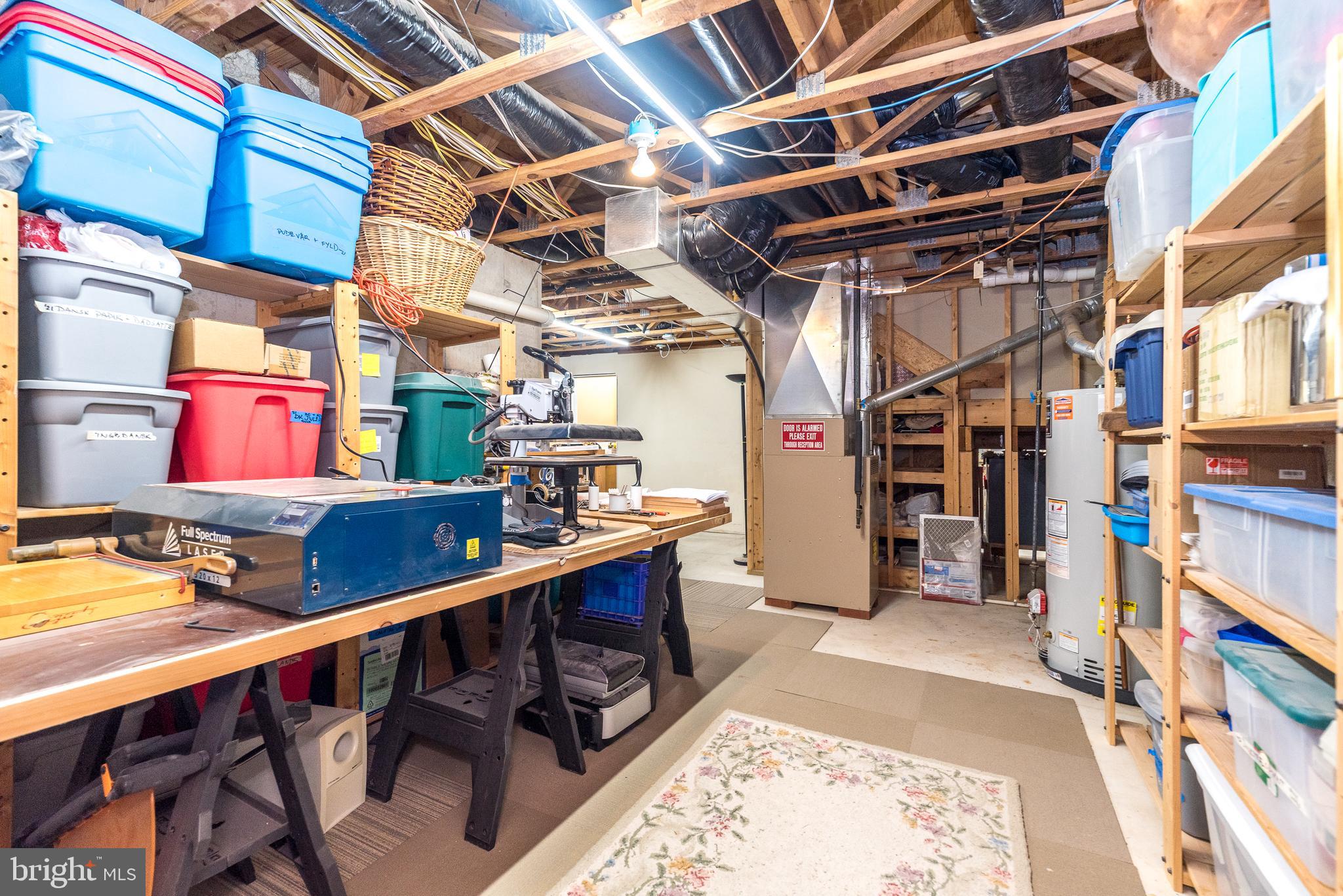 BELCOURT MANOR - Residential