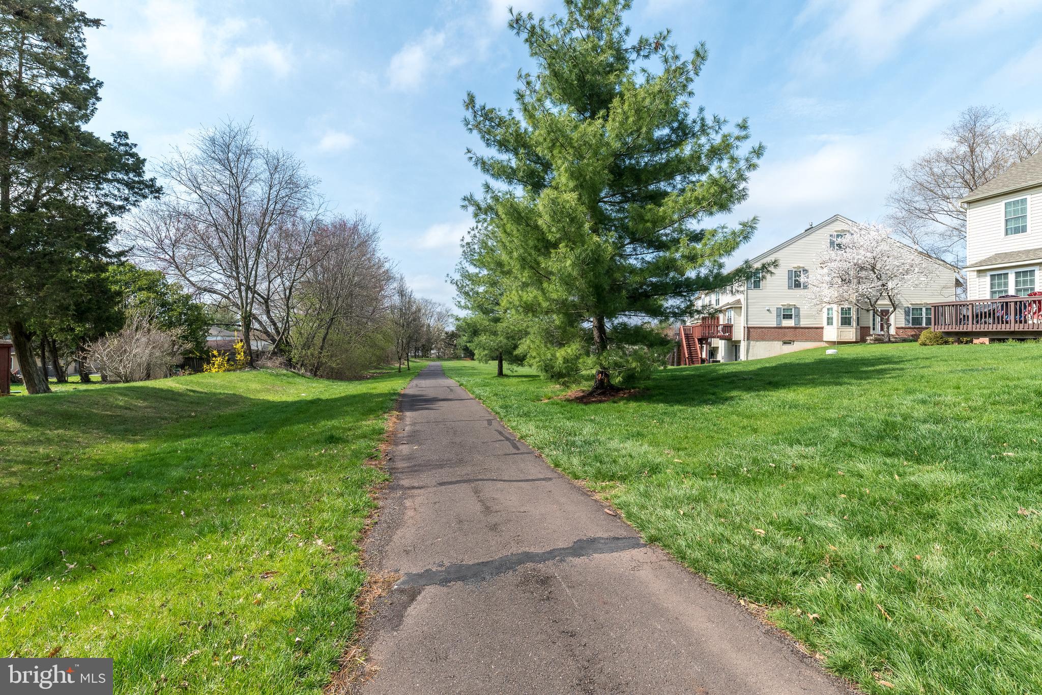 BELCOURT MANOR - Residential