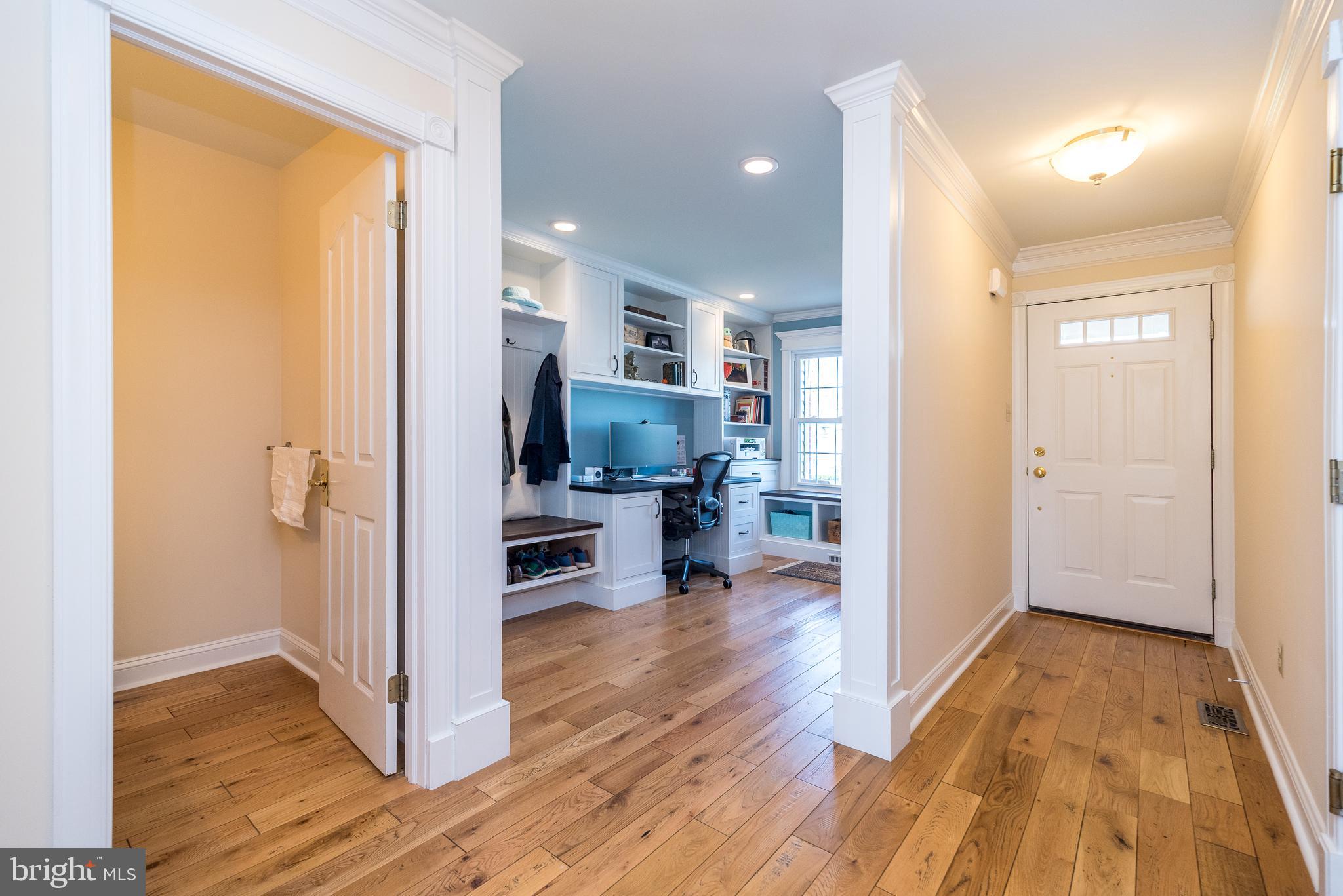 BELCOURT MANOR - Residential