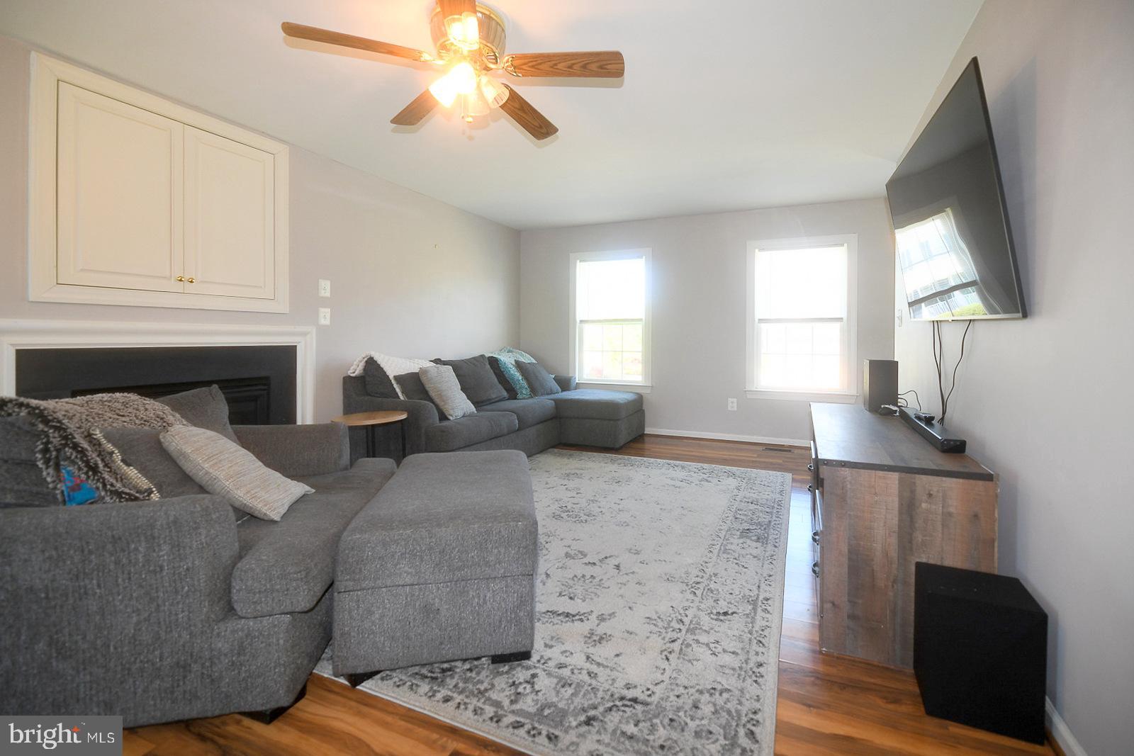 ACADEMY HILLS - Residential