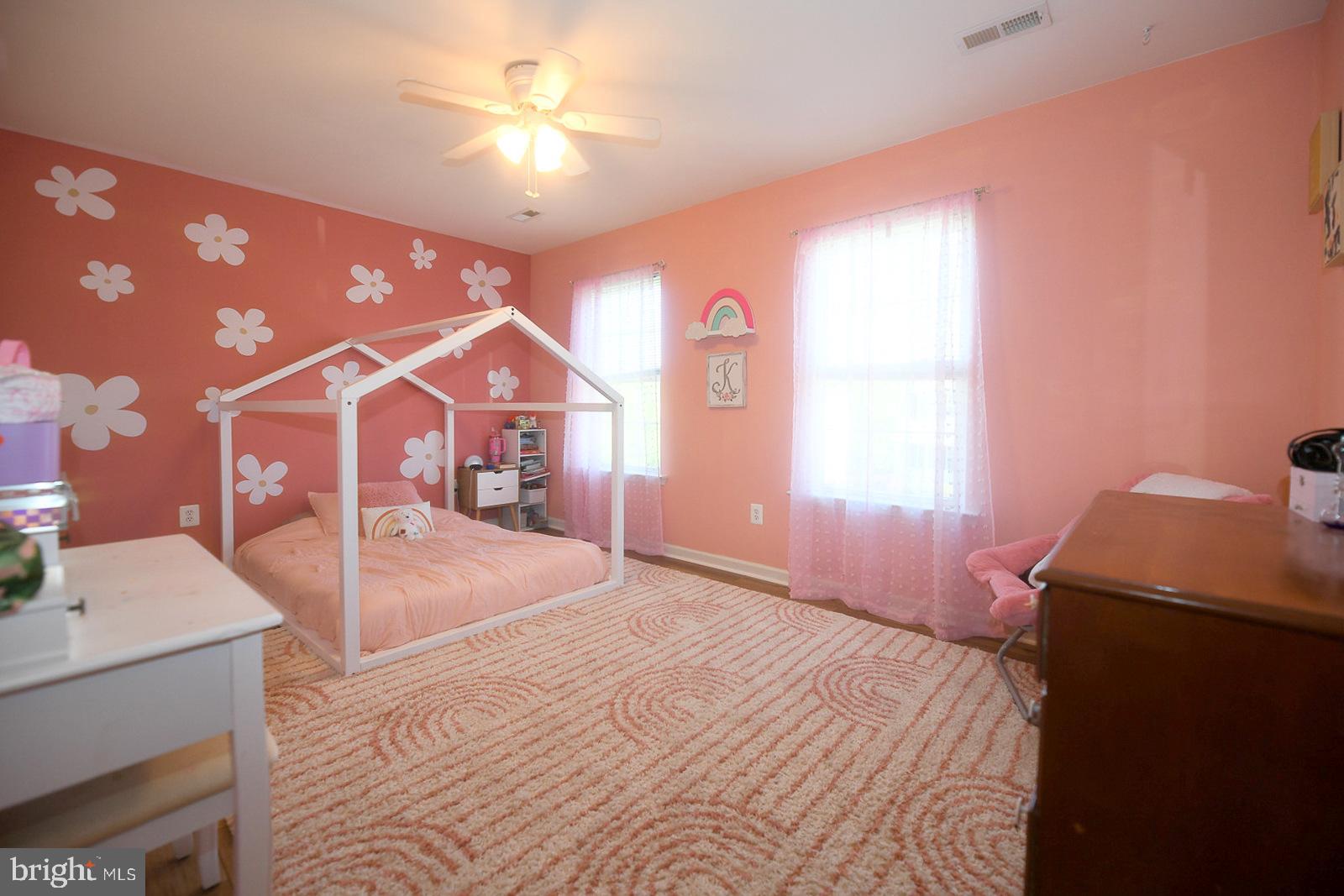 ACADEMY HILLS - Residential