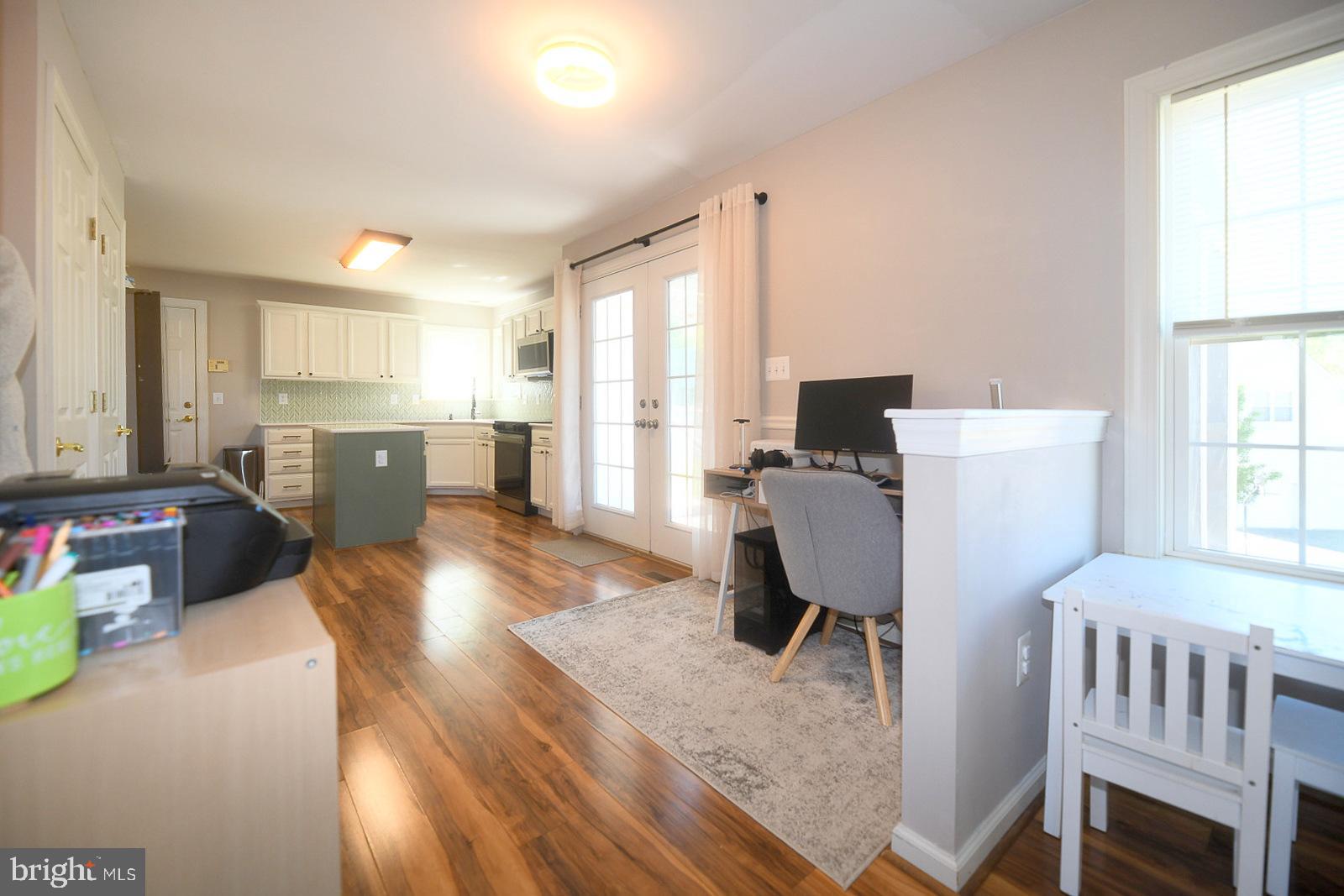 ACADEMY HILLS - Residential