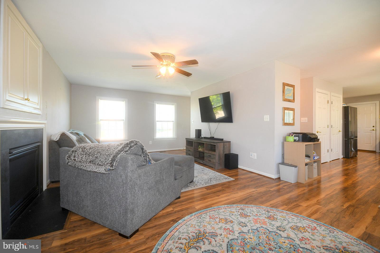 ACADEMY HILLS - Residential