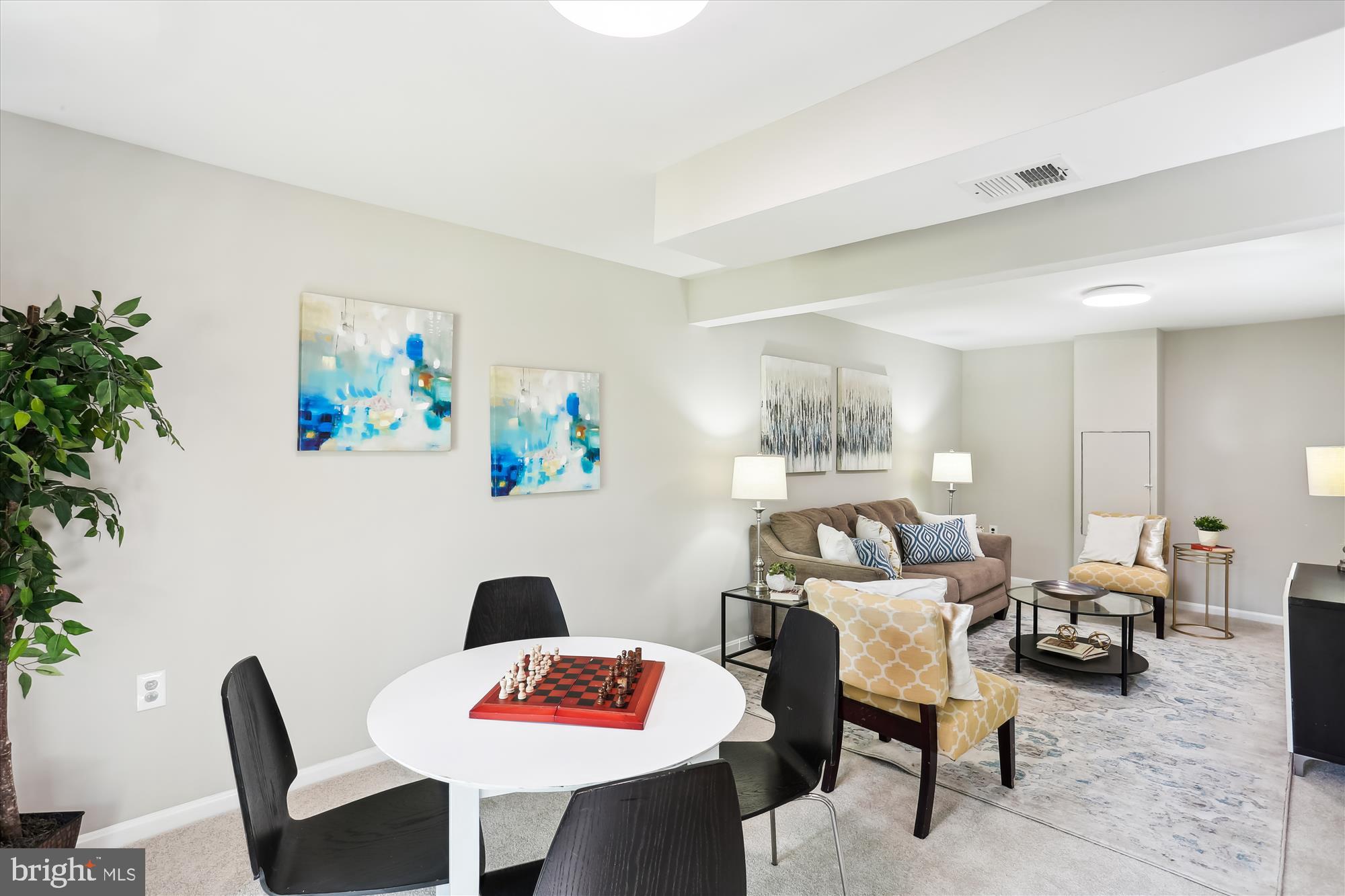 CASHELL MANOR - Residential