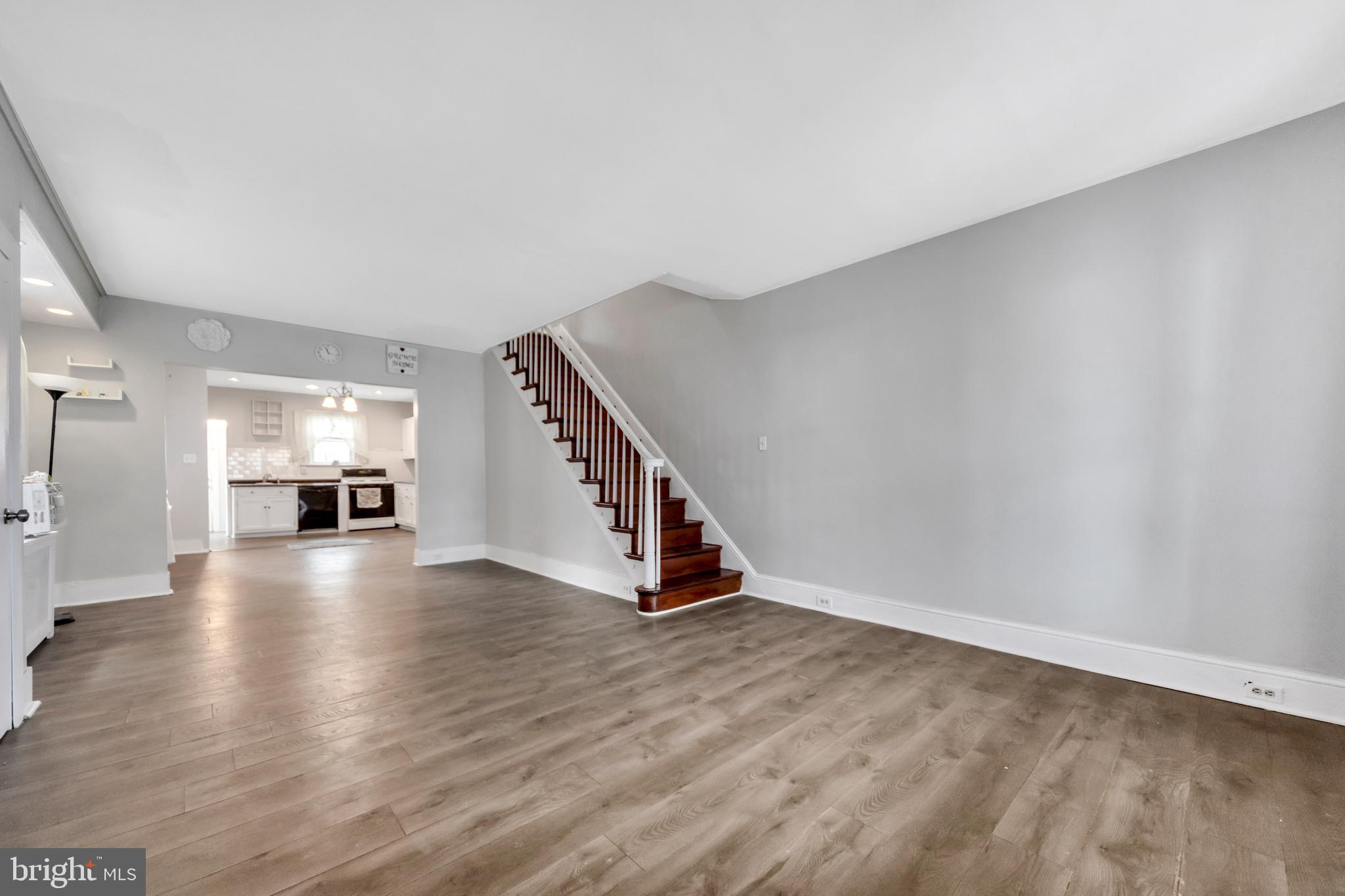 COLLINGDALE - Residential