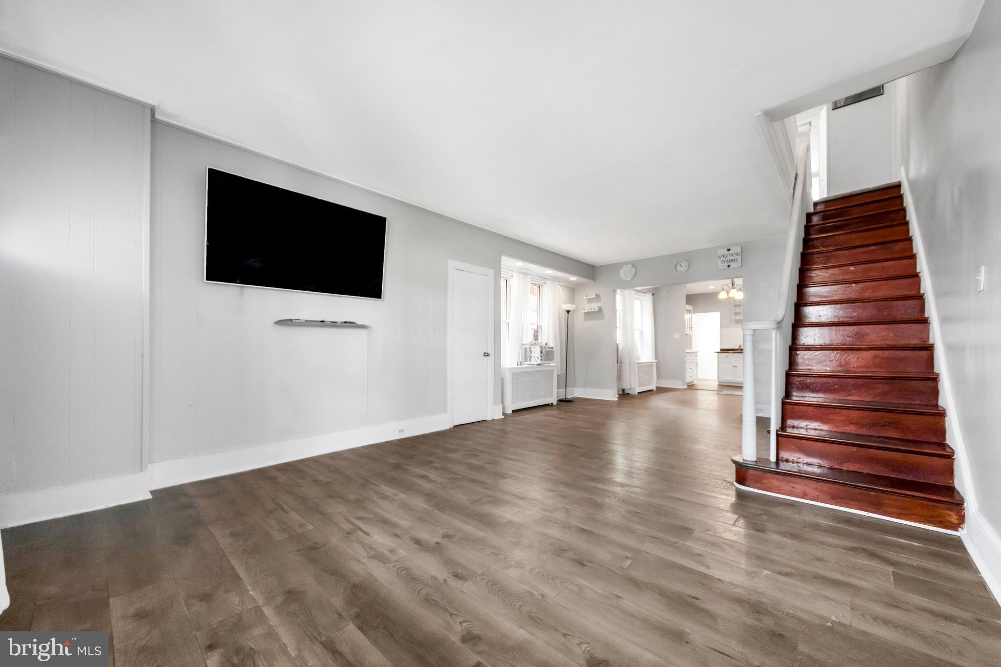 COLLINGDALE - Residential