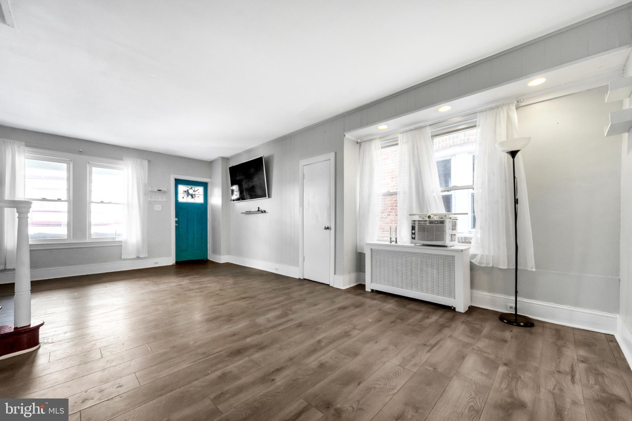 COLLINGDALE - Residential