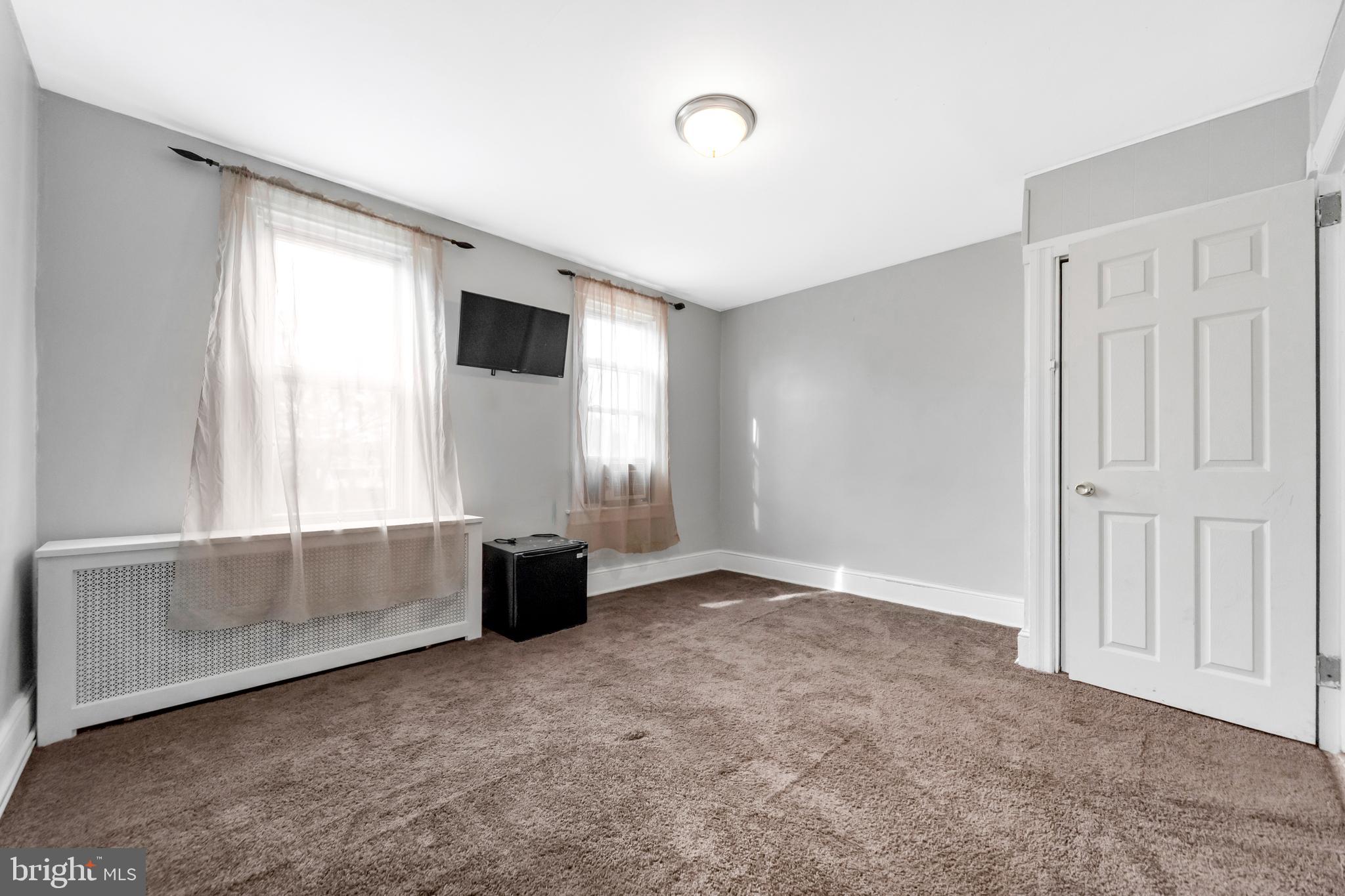 COLLINGDALE - Residential