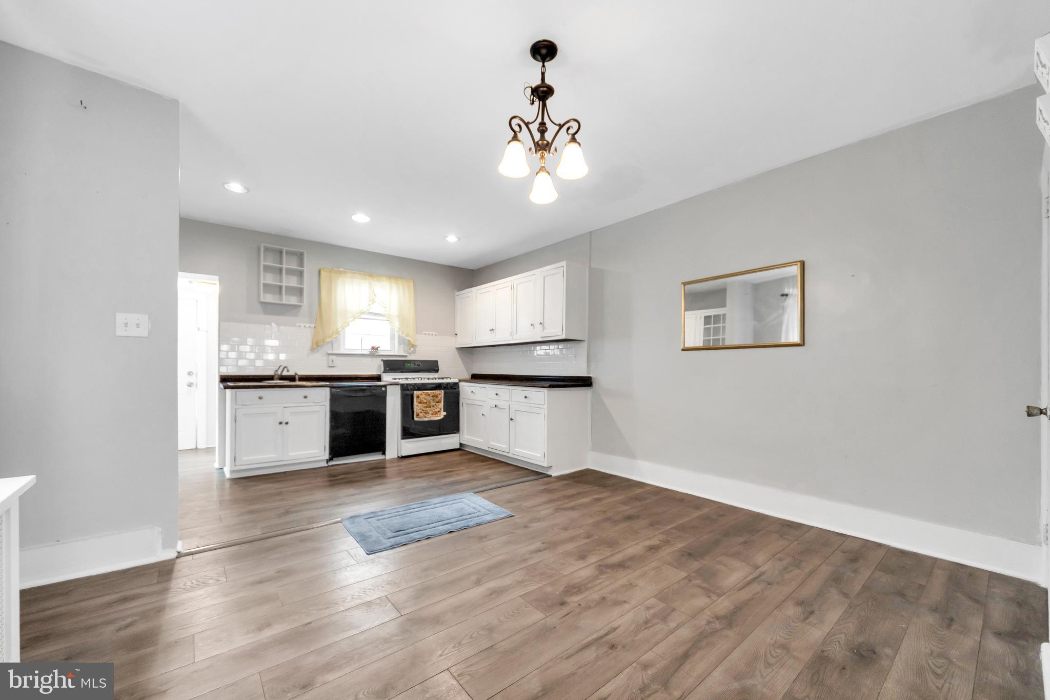 COLLINGDALE - Residential