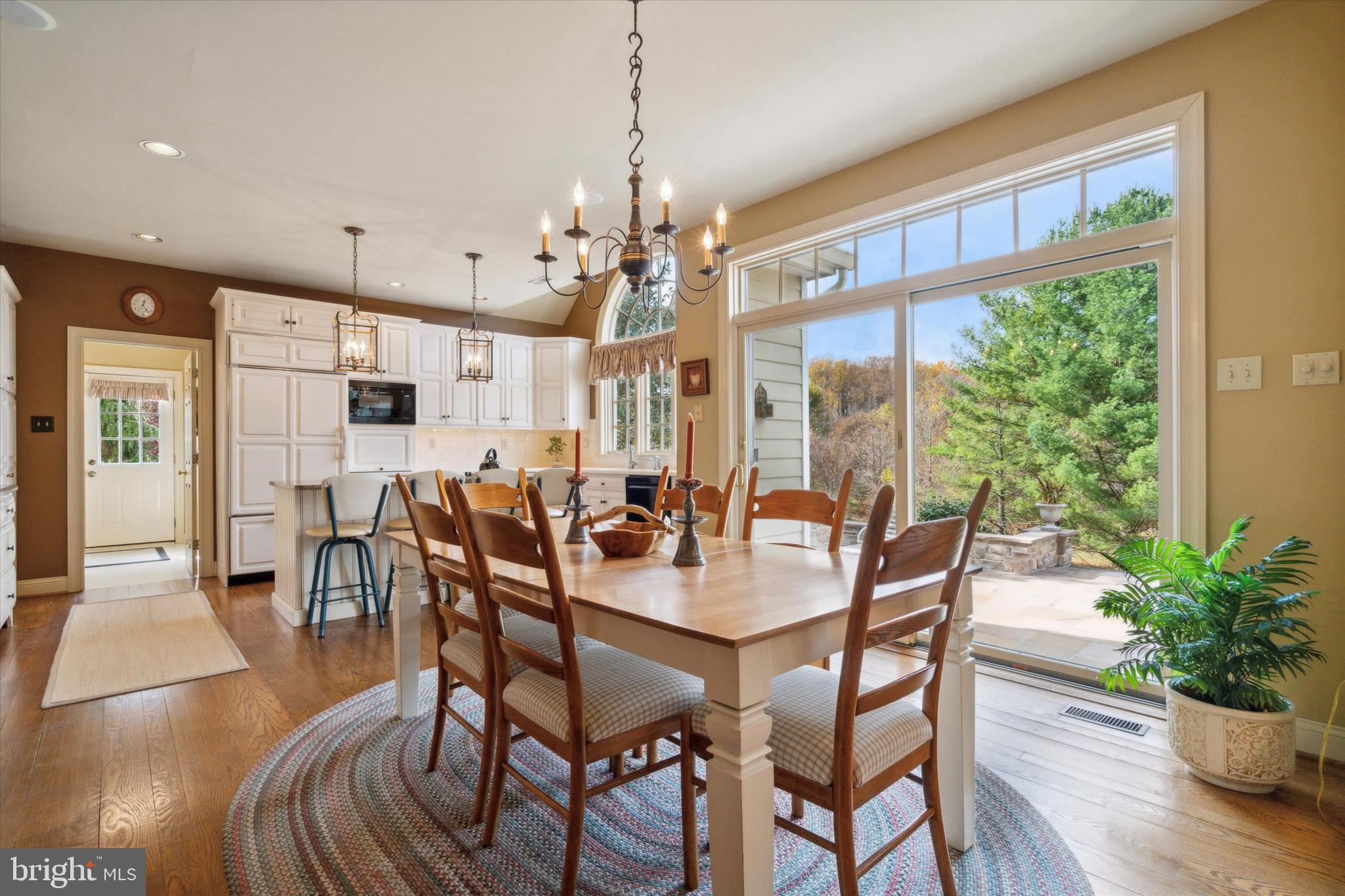 STONEGATE - Residential