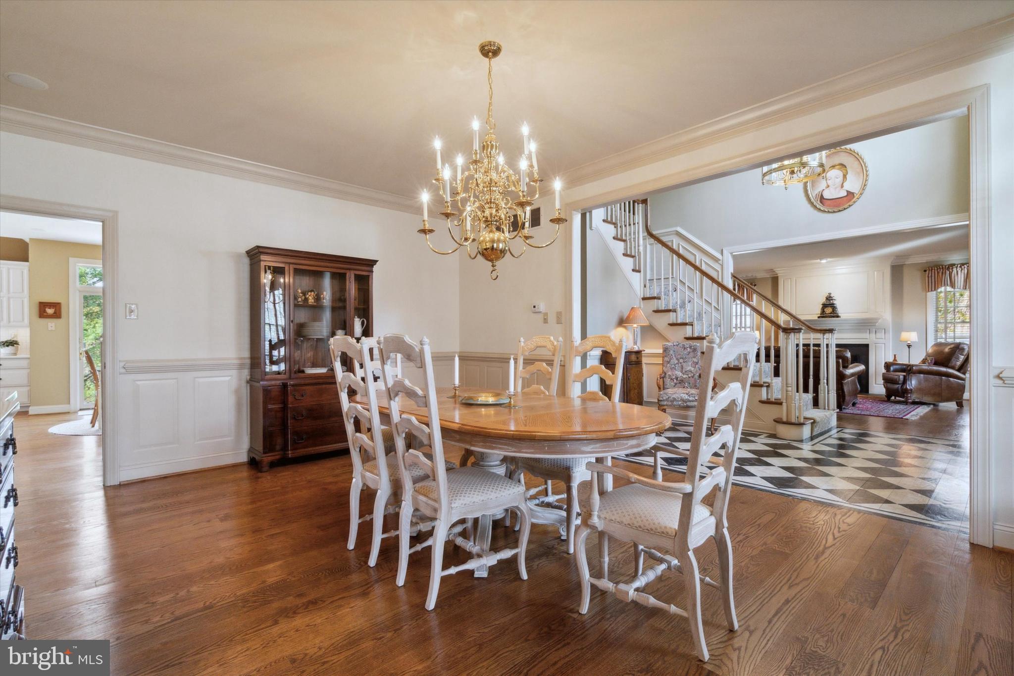 STONEGATE - Residential