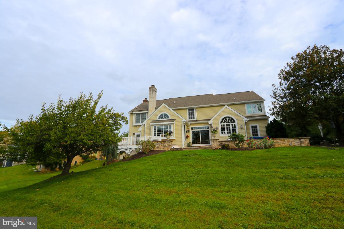 STONEGATE - Residential