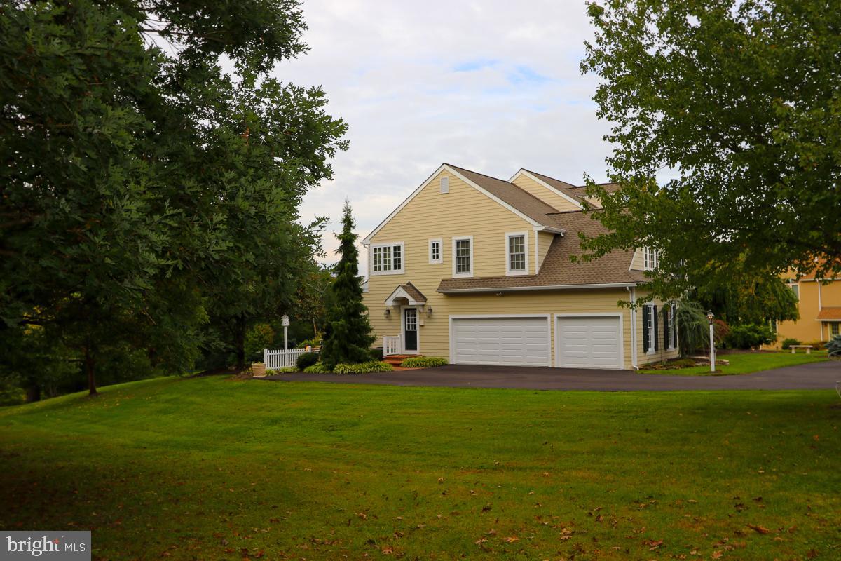 STONEGATE - Residential