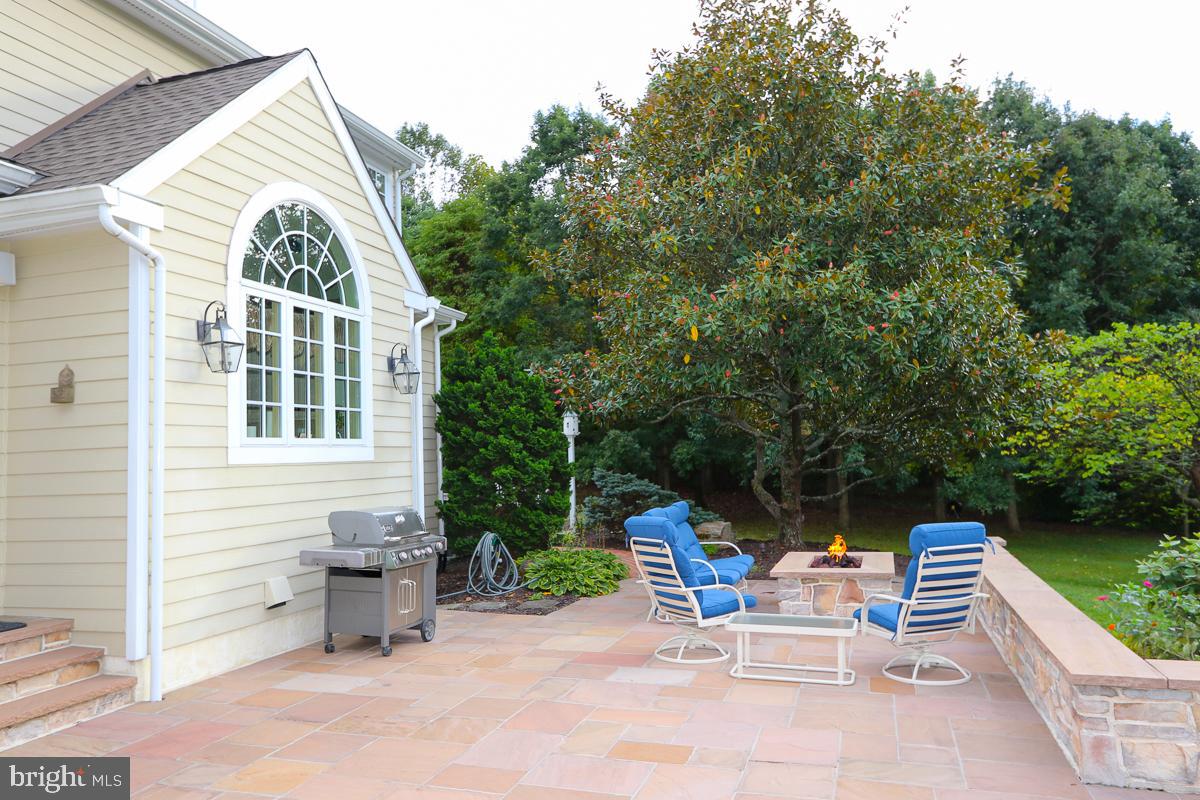 STONEGATE - Residential