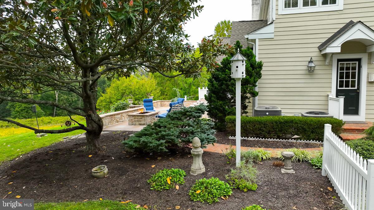 STONEGATE - Residential