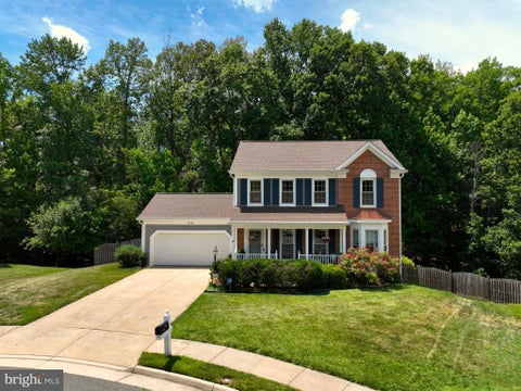 Photo of 2906 Chevoit Hill Court, WOODBRIDGE, VA 22191 (MLS # VAPW2123424)