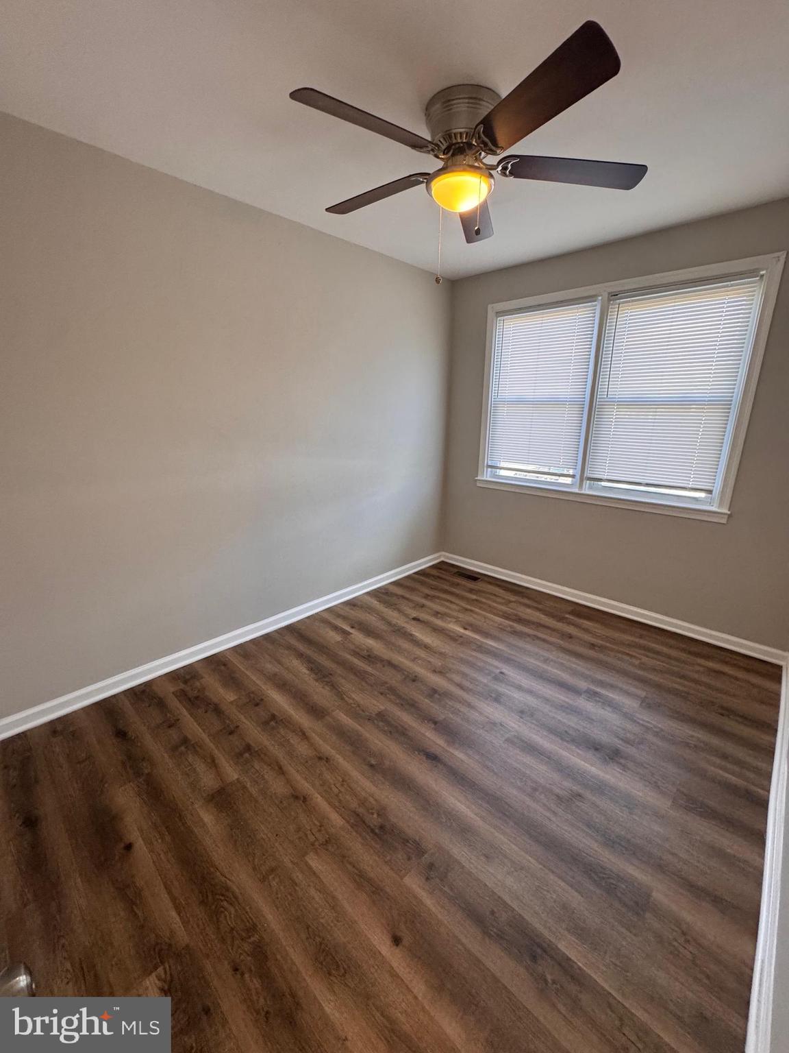 ESSEX - Residential Lease