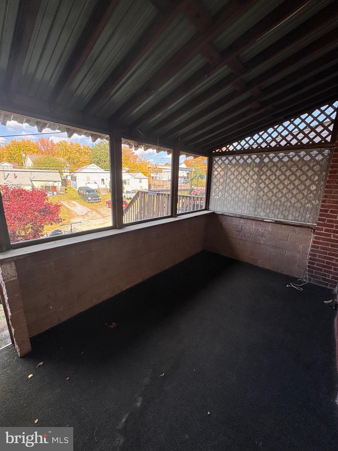 ESSEX - Residential Lease