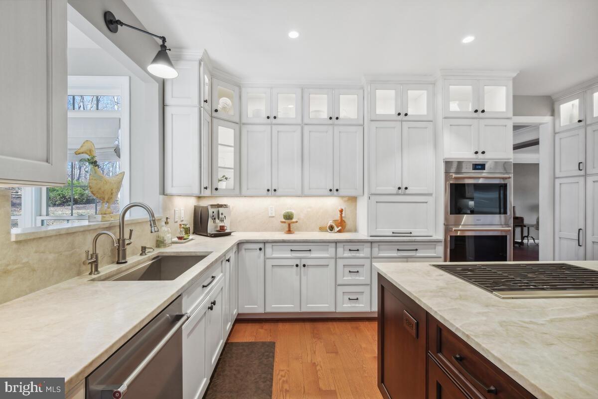 DARNESTOWN KNOLLS - Residential