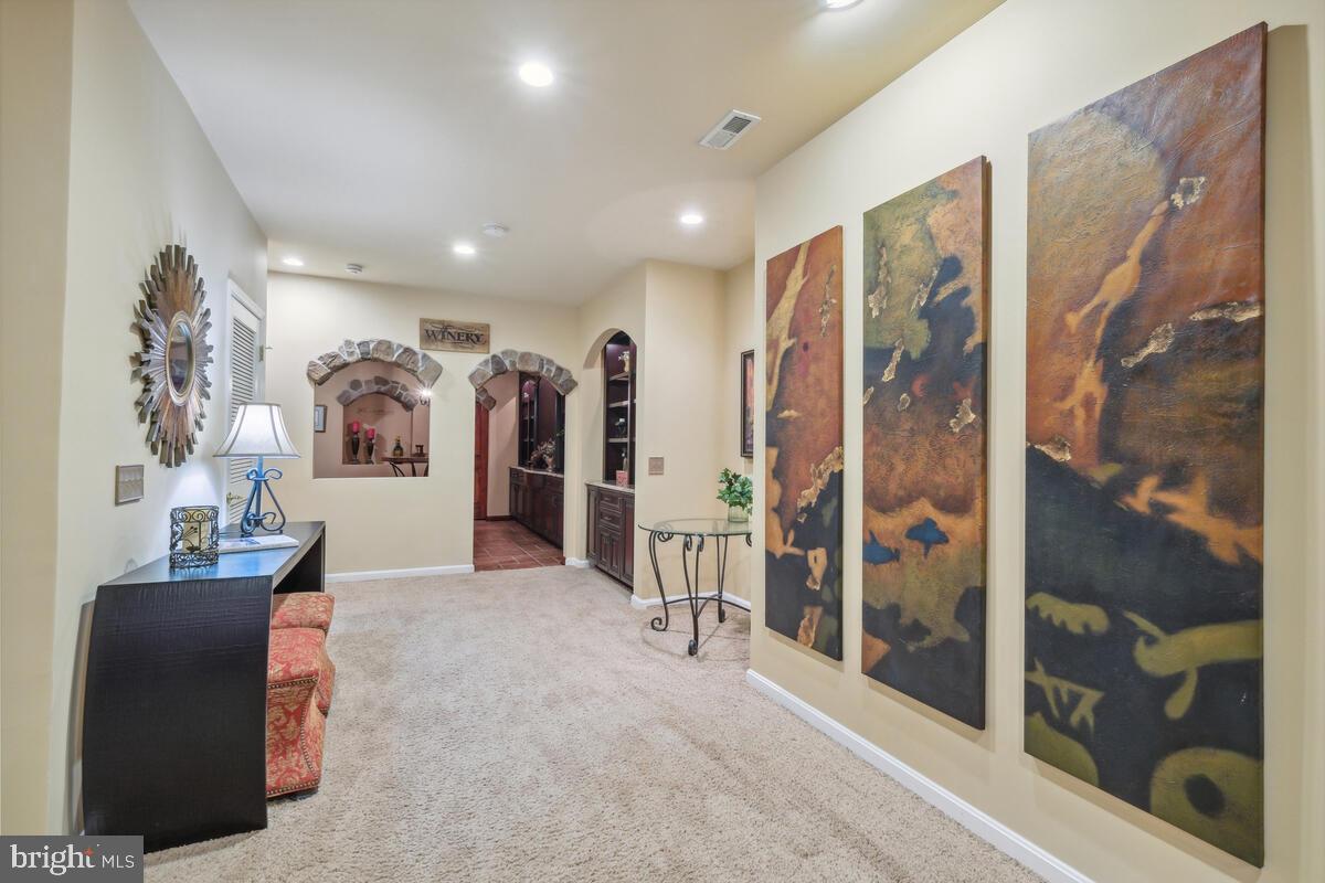 DARNESTOWN KNOLLS - Residential