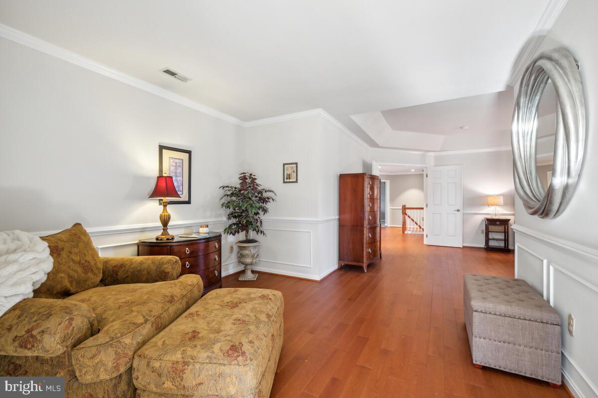 DARNESTOWN KNOLLS - Residential