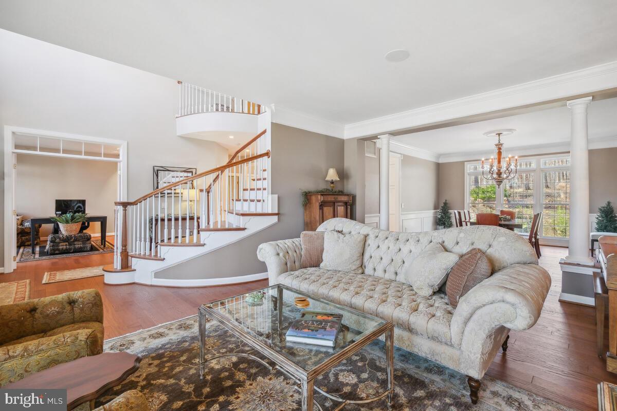 DARNESTOWN KNOLLS - Residential