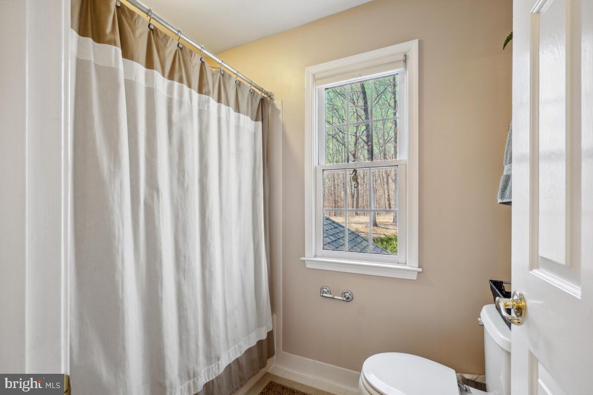 DARNESTOWN KNOLLS - Residential