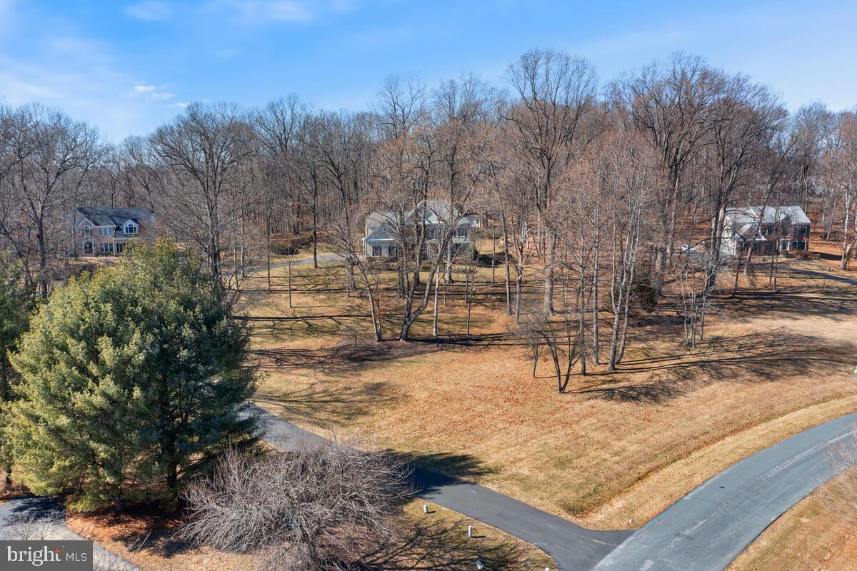 DARNESTOWN KNOLLS - Residential