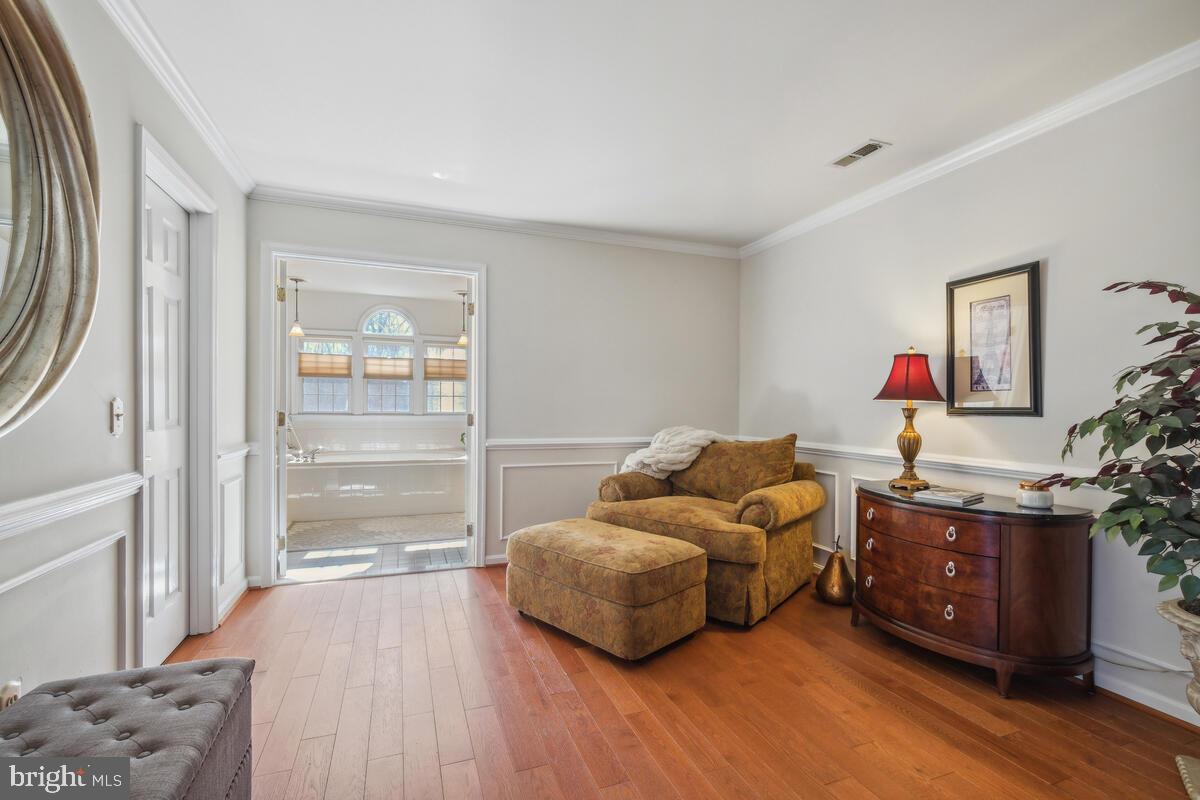 DARNESTOWN KNOLLS - Residential