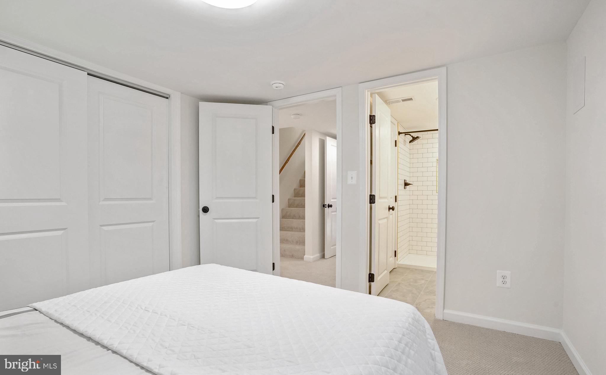 FENWICK PARK - Residential