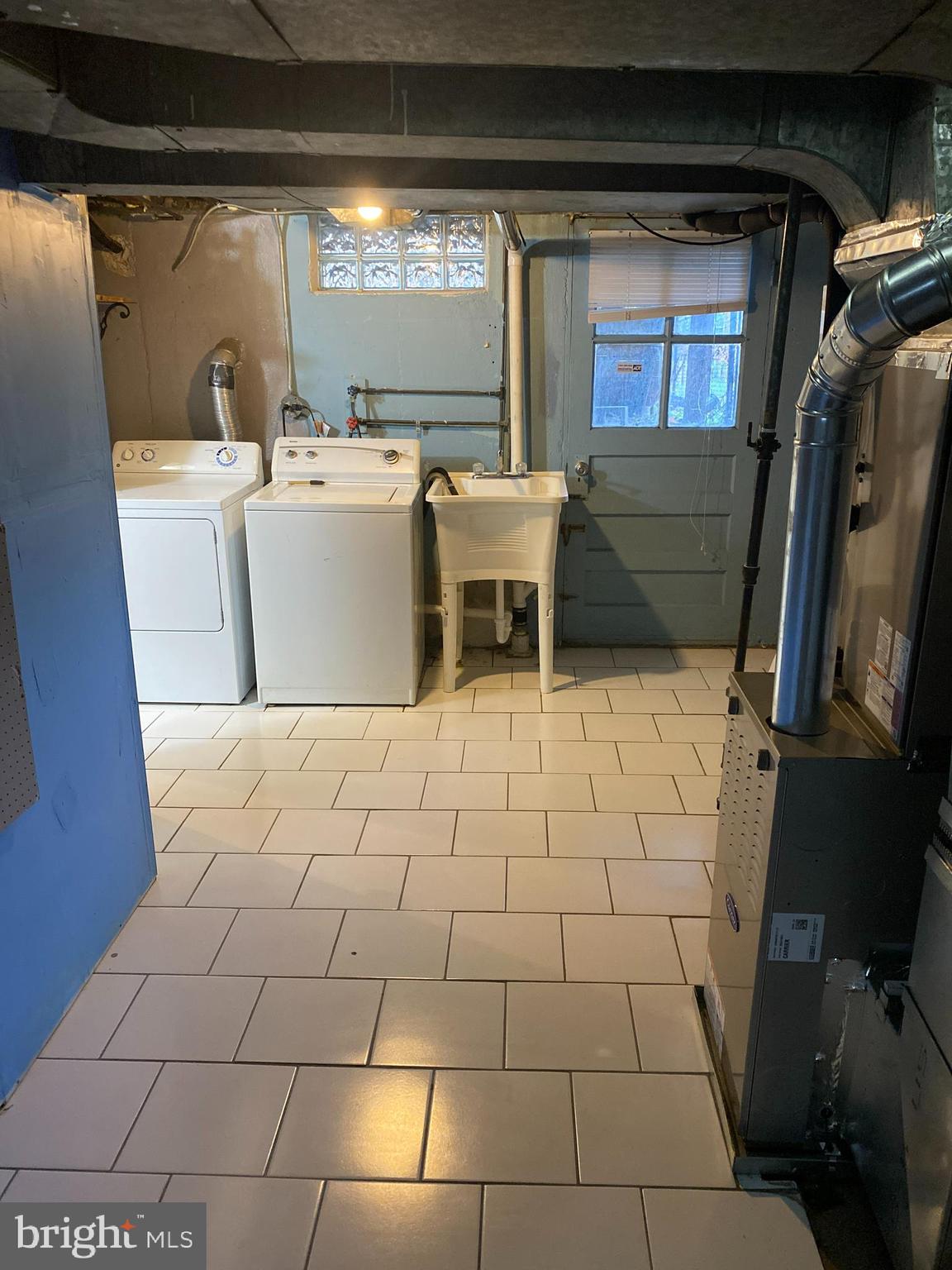 LOCH RAVEN VILLAGE - Residential Lease