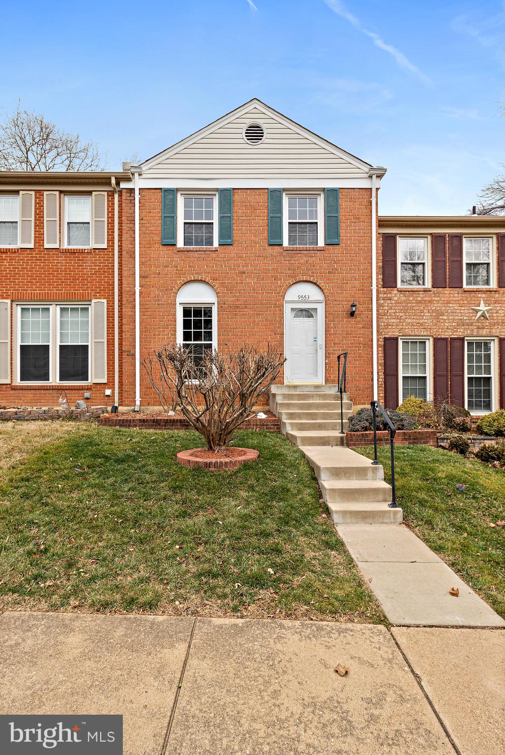 9553 CHERRY OAK COURT