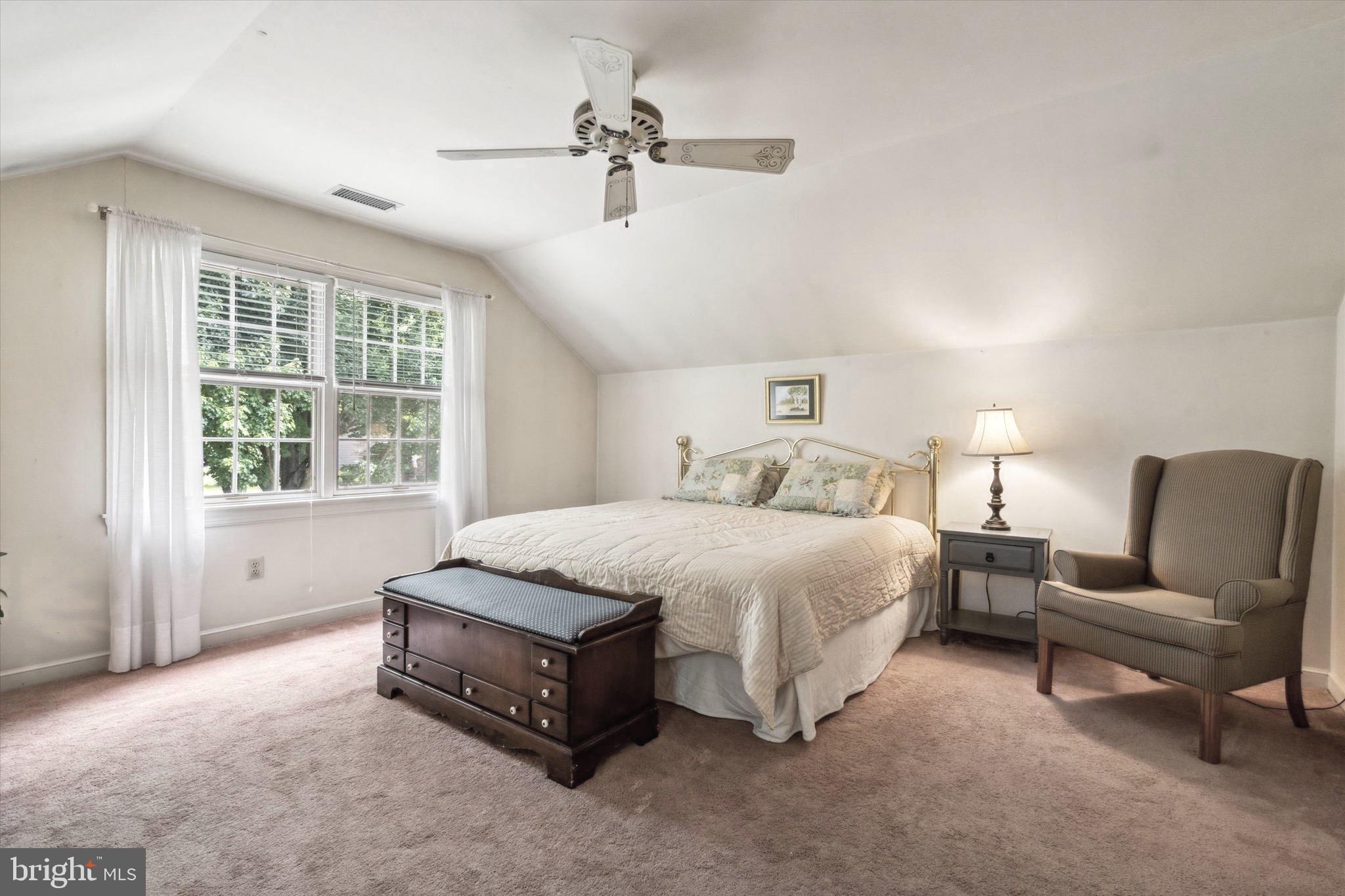 GOVERNOR ESTATES - Residential