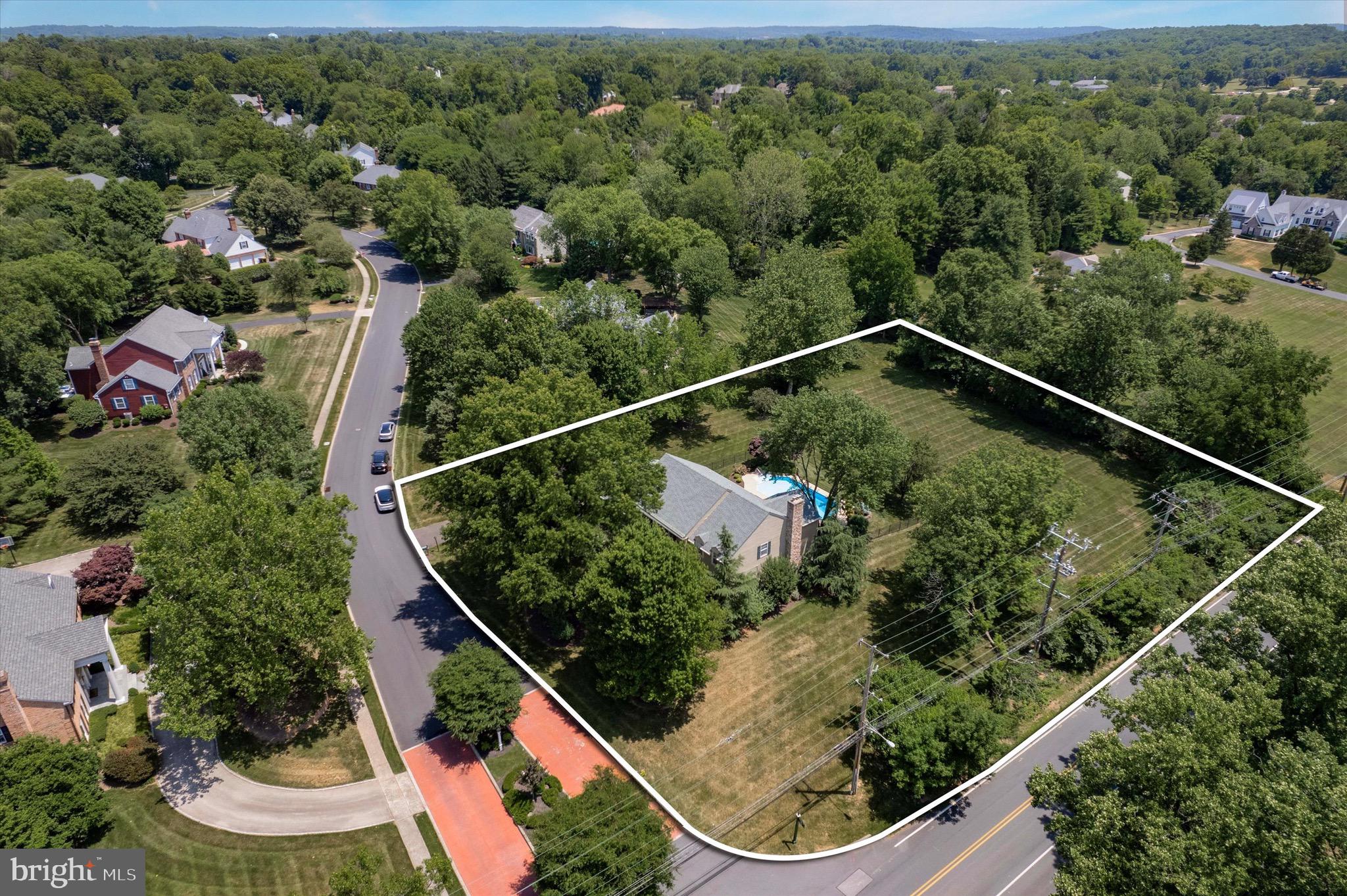 GOVERNOR ESTATES - Residential