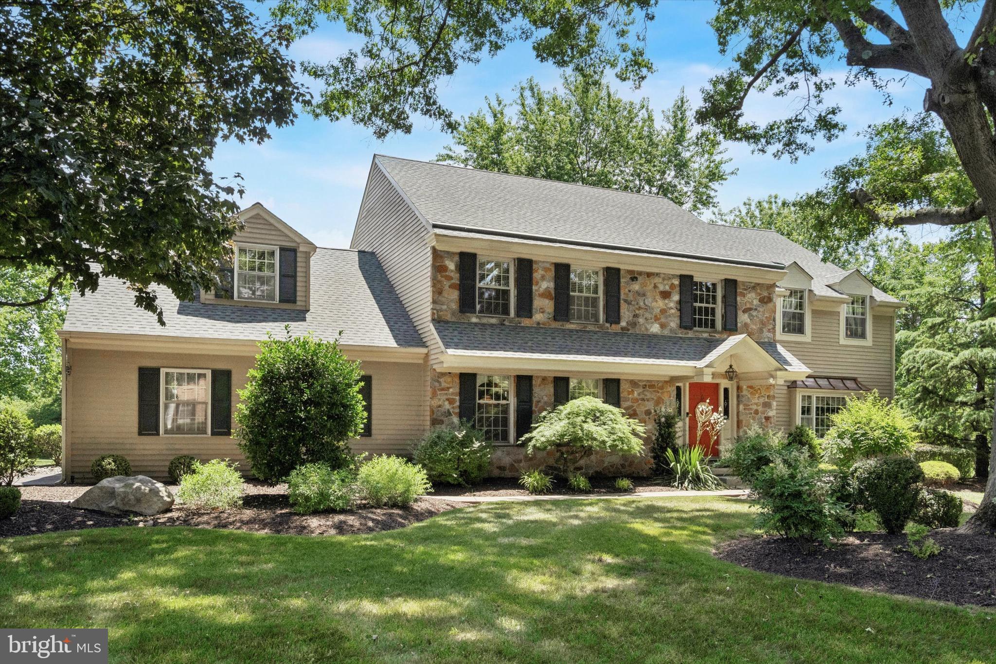 GOVERNOR ESTATES - Residential