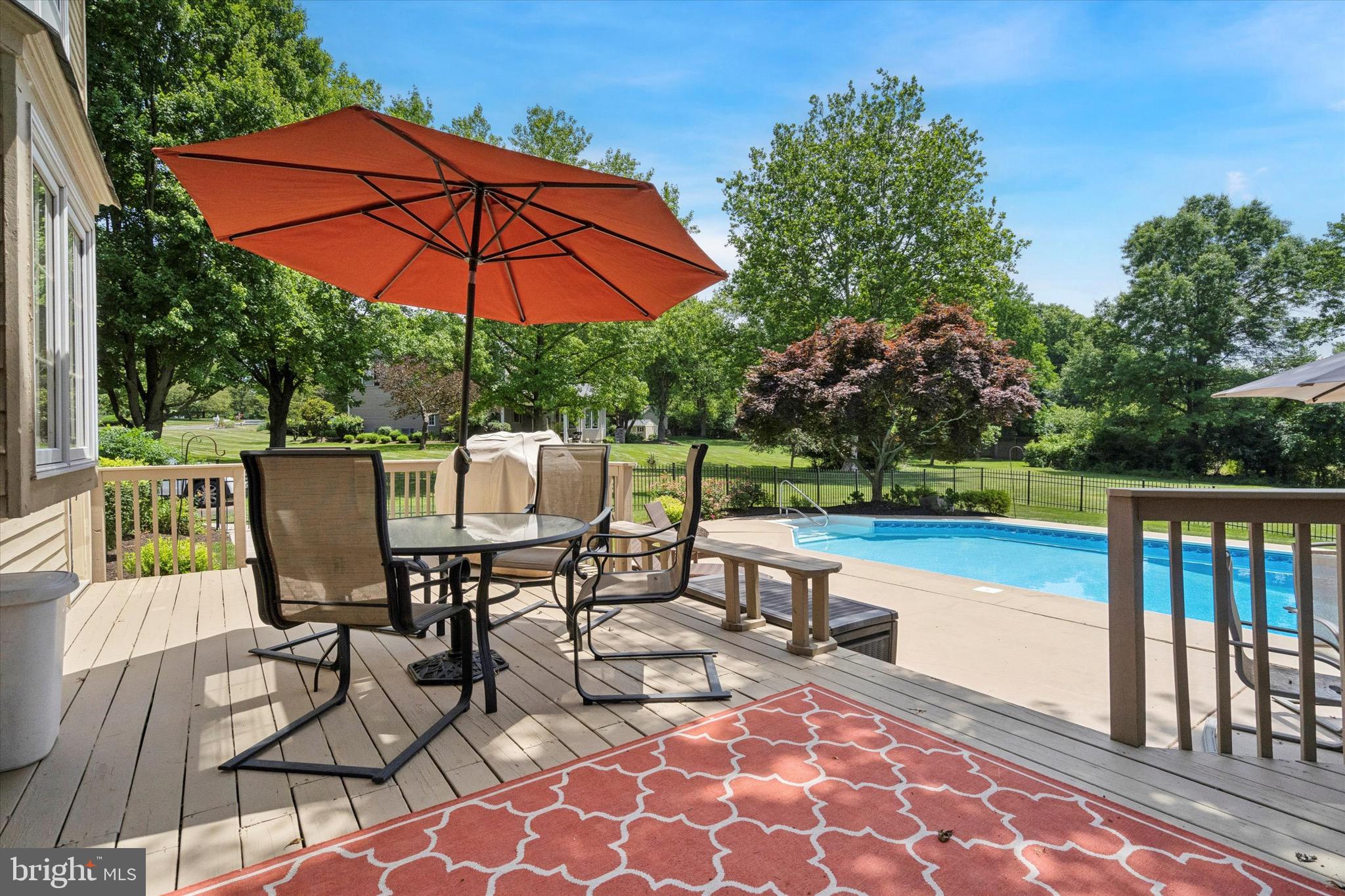 GOVERNOR ESTATES - Residential