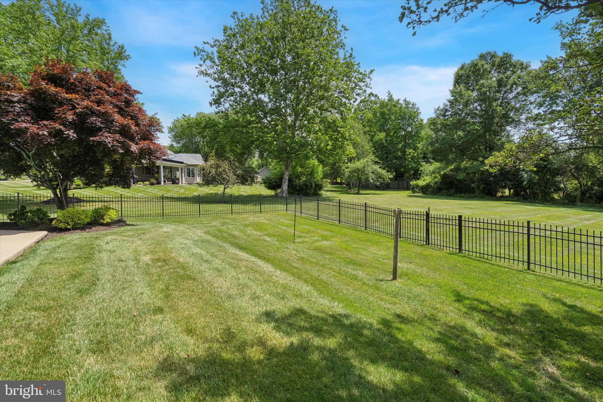 GOVERNOR ESTATES - Residential