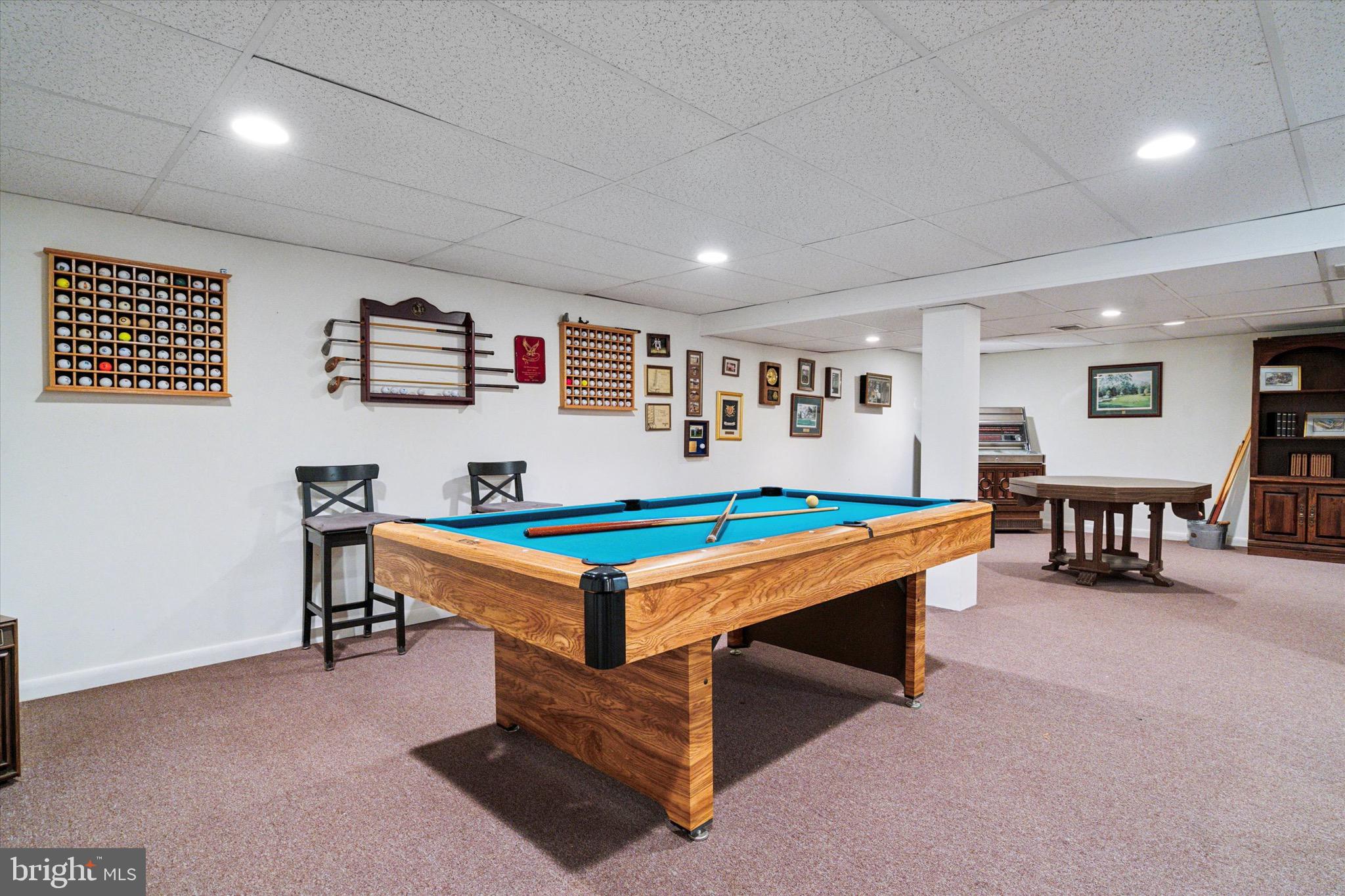 GOVERNOR ESTATES - Residential