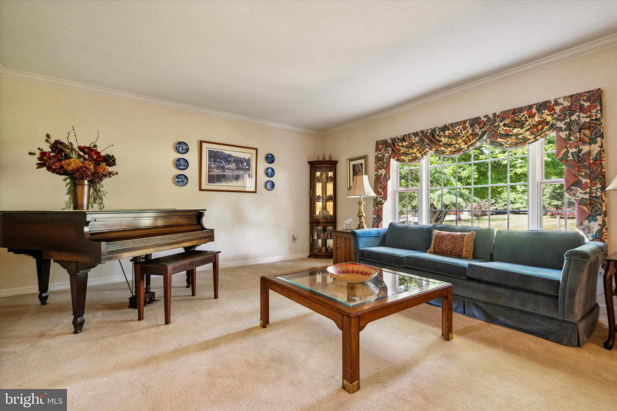 GOVERNOR ESTATES - Residential