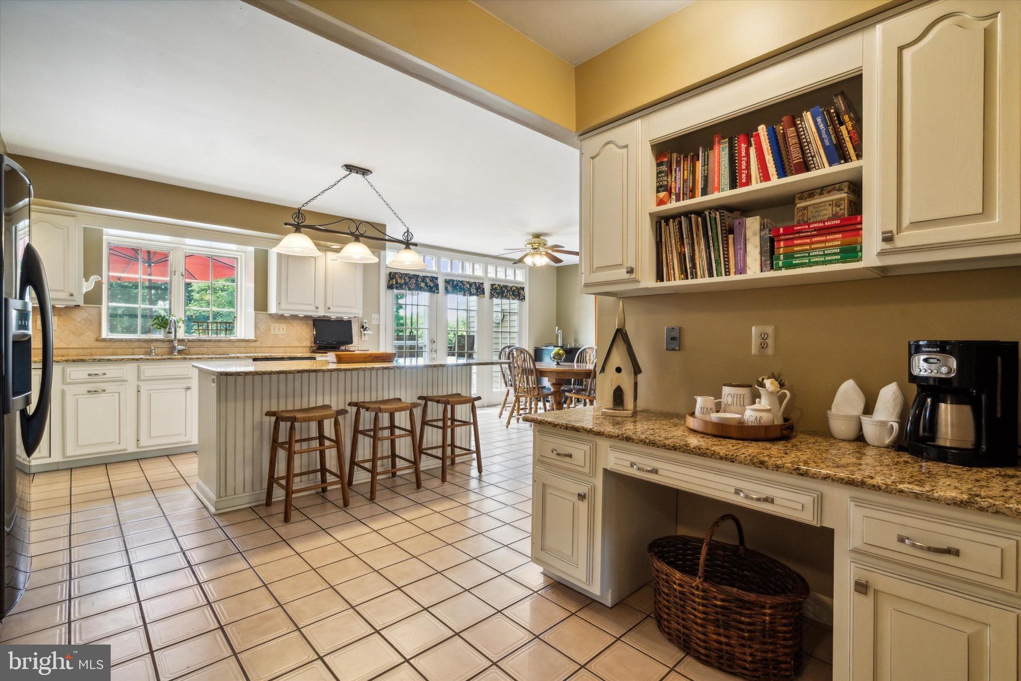 GOVERNOR ESTATES - Residential