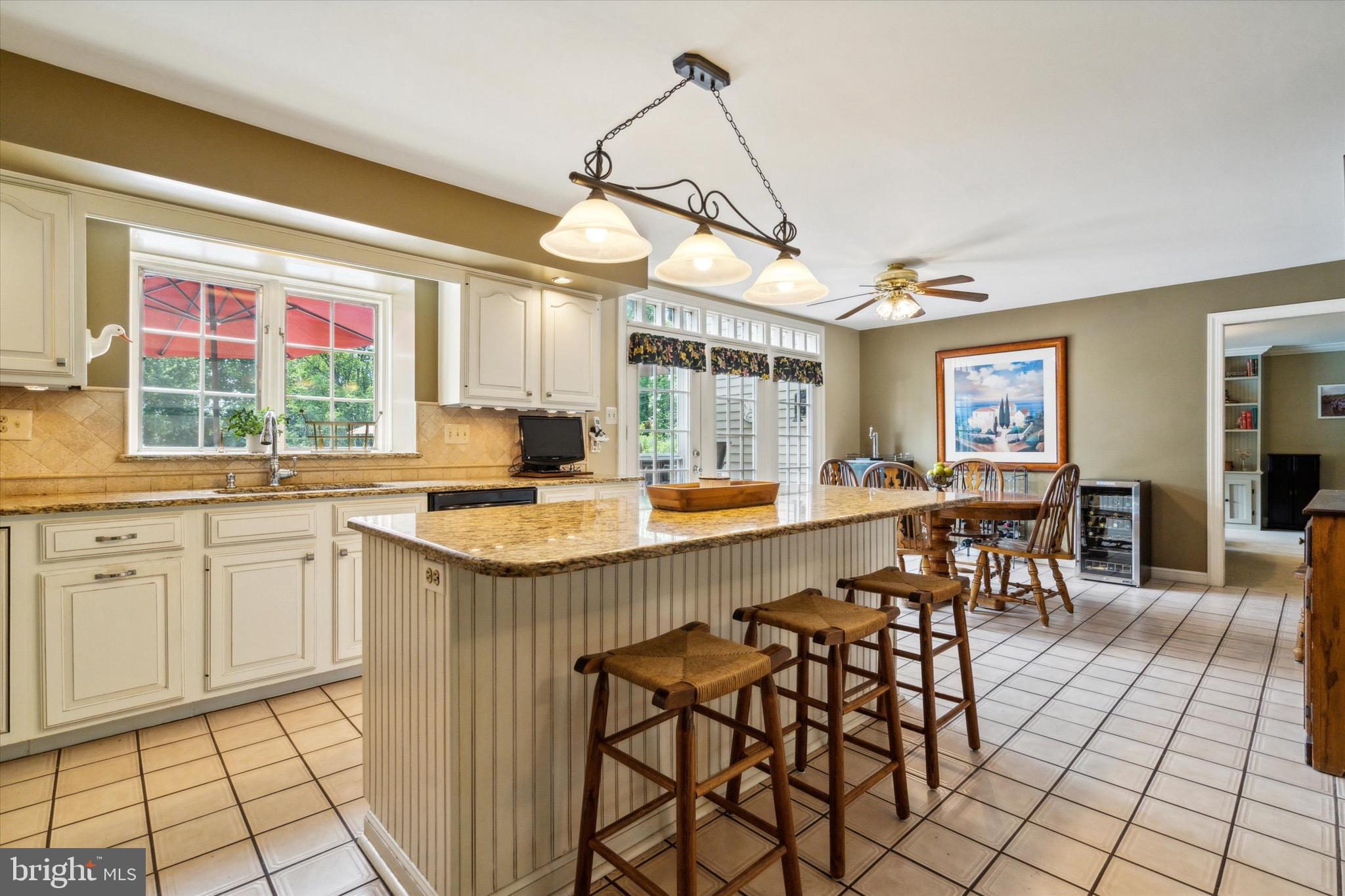 GOVERNOR ESTATES - Residential