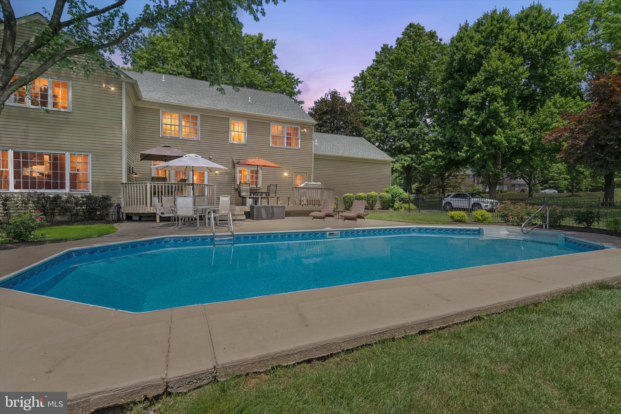 GOVERNOR ESTATES - Residential