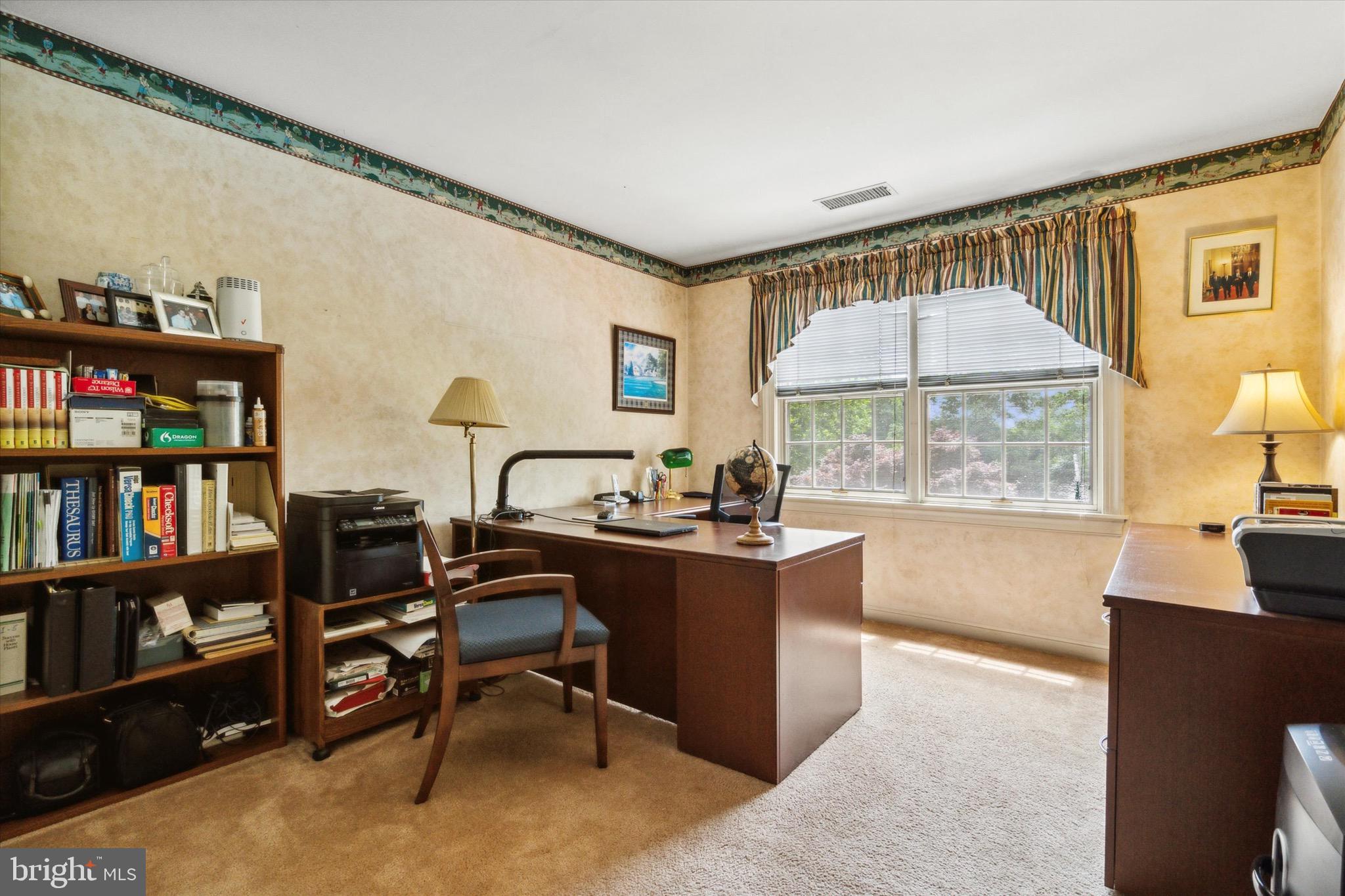 GOVERNOR ESTATES - Residential