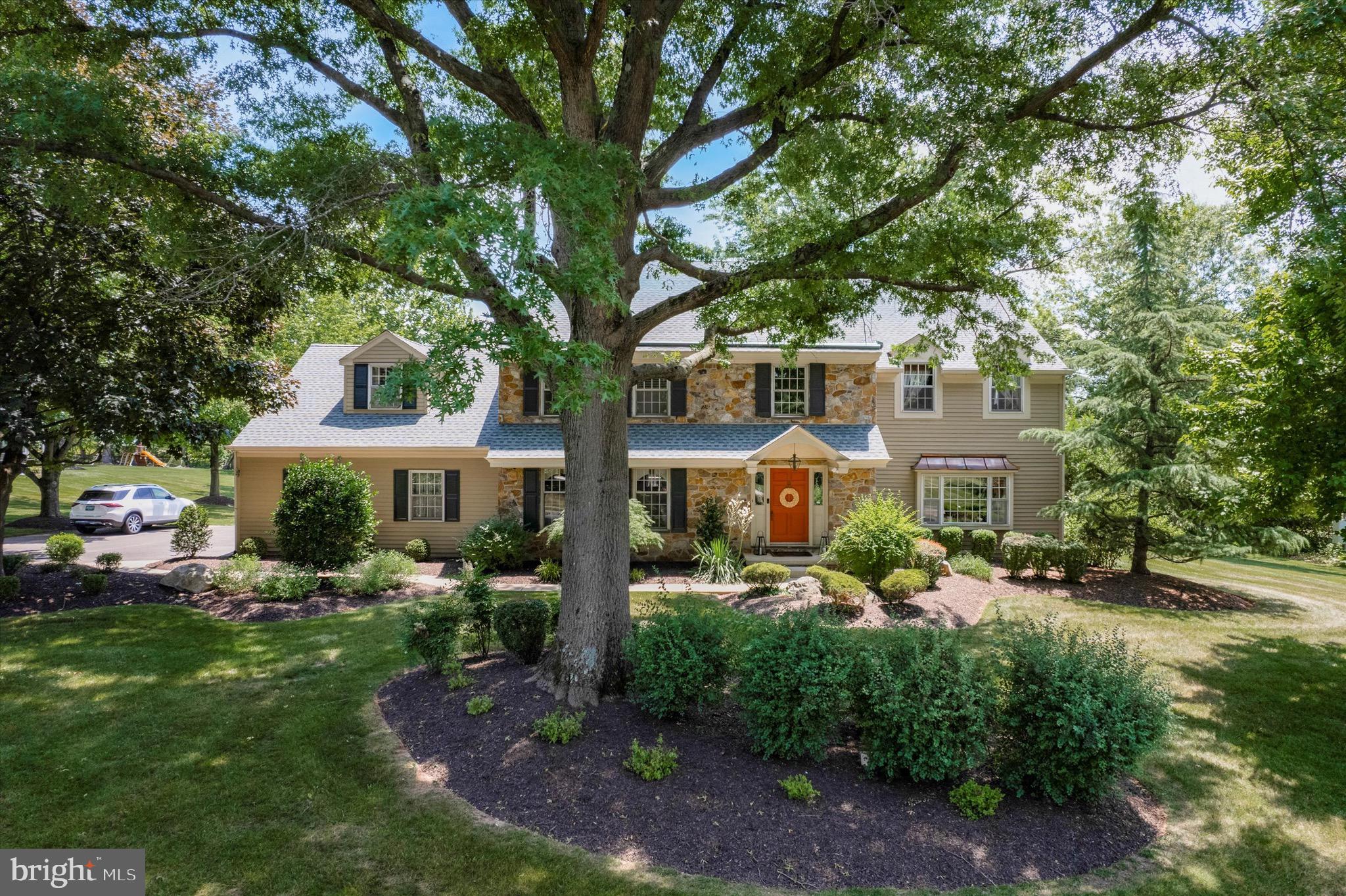 GOVERNOR ESTATES - Residential