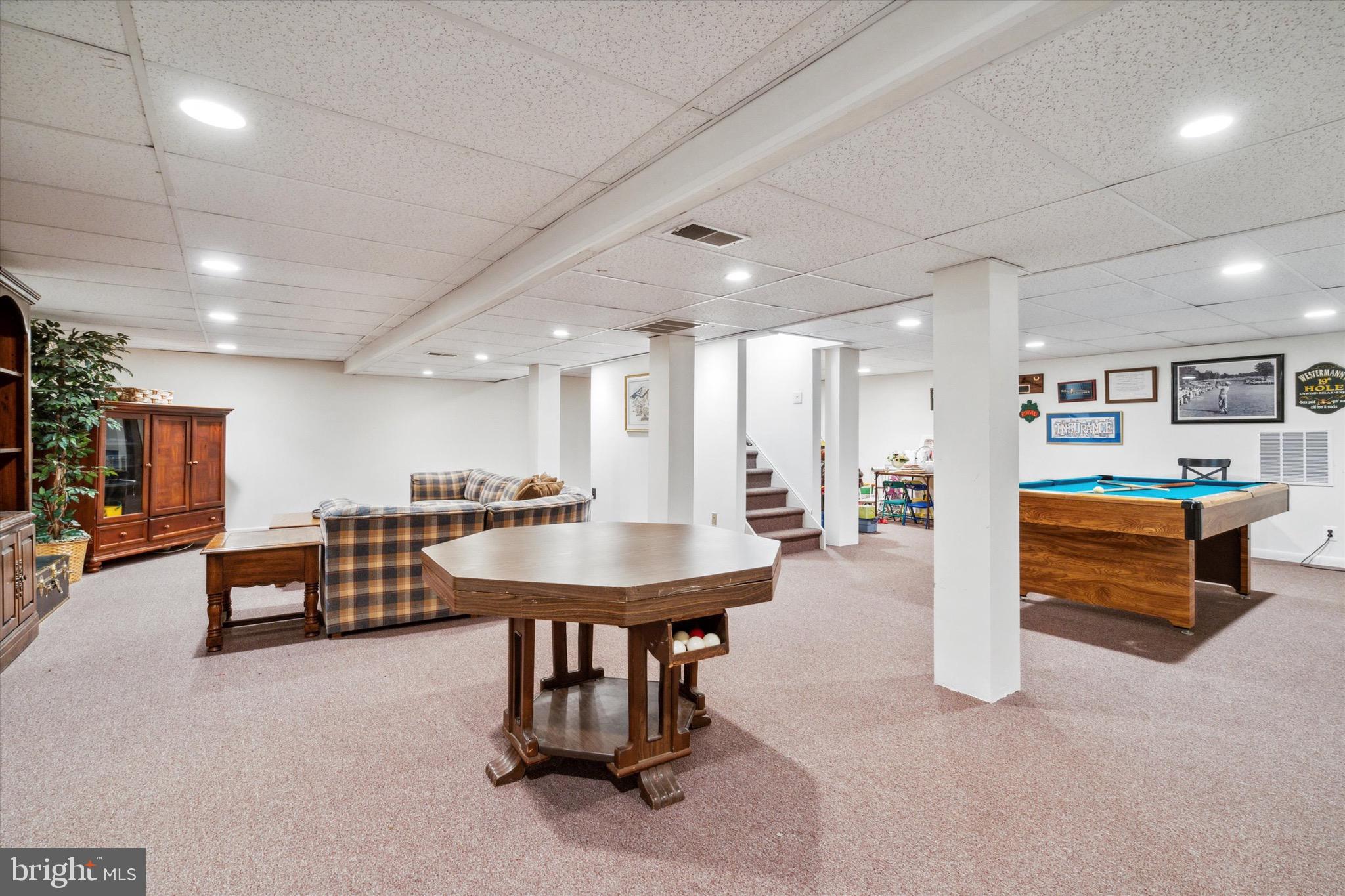 GOVERNOR ESTATES - Residential