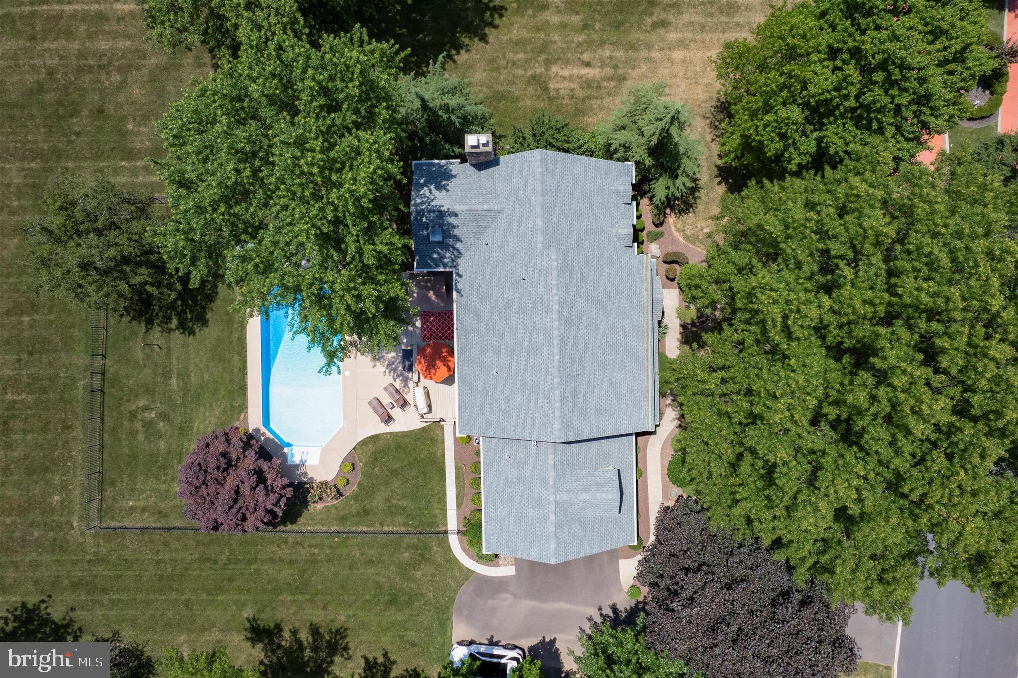 GOVERNOR ESTATES - Residential